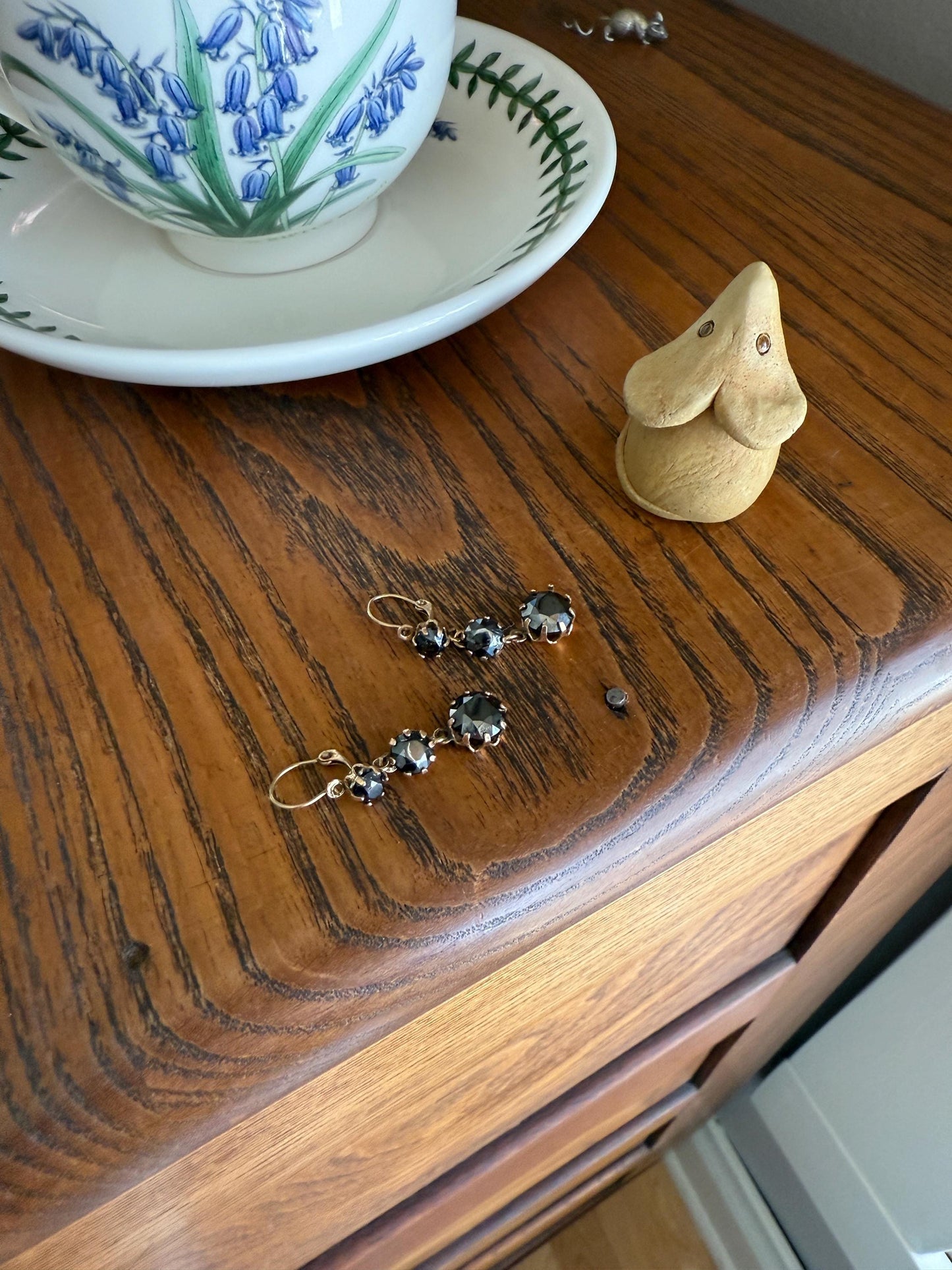 Antique HEMATITE Metallic Gray Black Victorian Line Dangle Earrings Buttercup Prongs Moody Dark 14k Gold Three Stone Drops