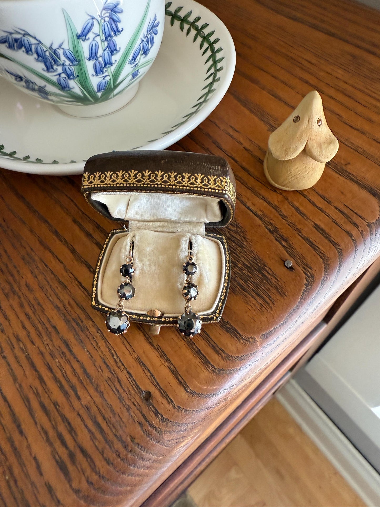 Antique HEMATITE Metallic Gray Black Victorian Line Dangle Earrings Buttercup Prongs Moody Dark 14k Gold Three Stone Drops