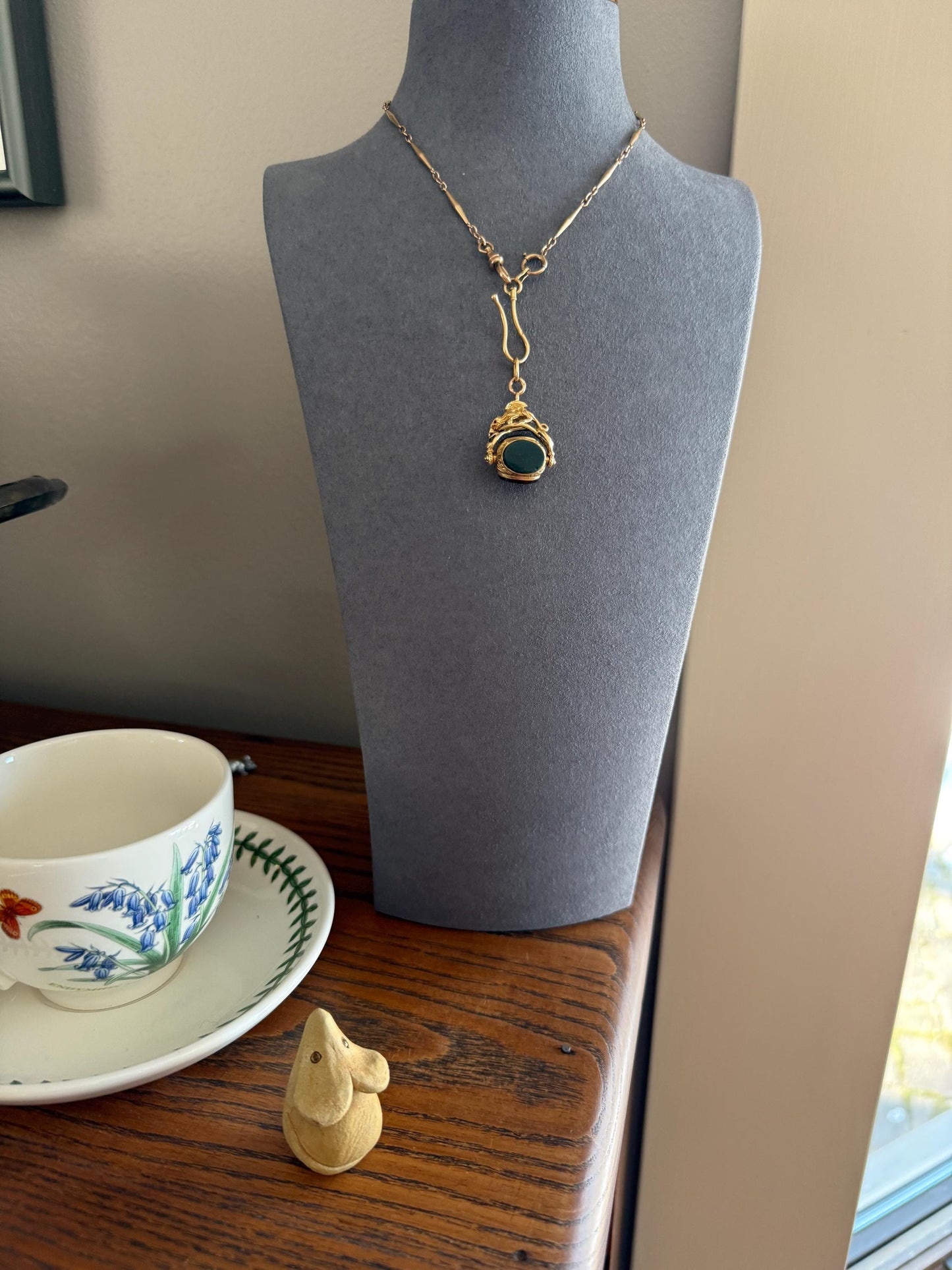 DRAGON 3D Spinner Fob Carnelian Bloodstone Antique 18k Gold Chimera Griffin Winged Lion FIGURAL Pendant Victorian French Belle Epoque