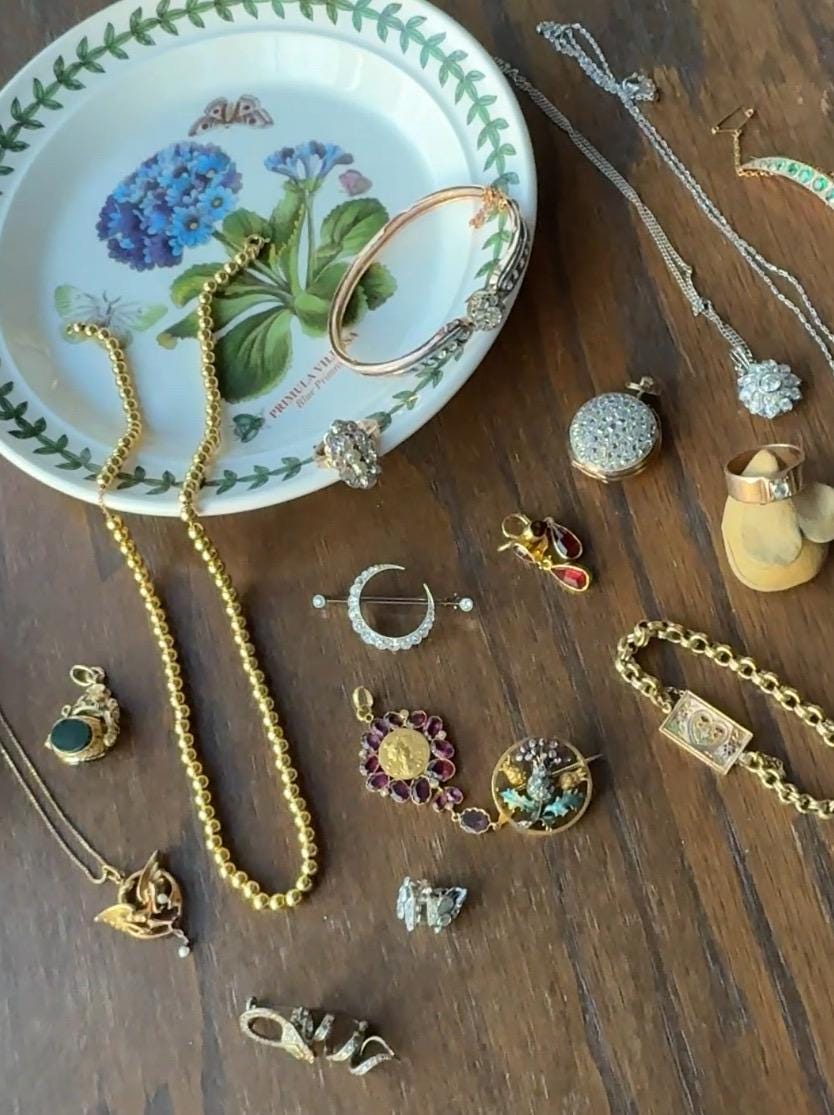 HEART Antique Chain BRACELET 18k Gold Solid Floral PANSY Forget Me Not Reversible Clasp 6.6g Think of Me French Traditional Enamel