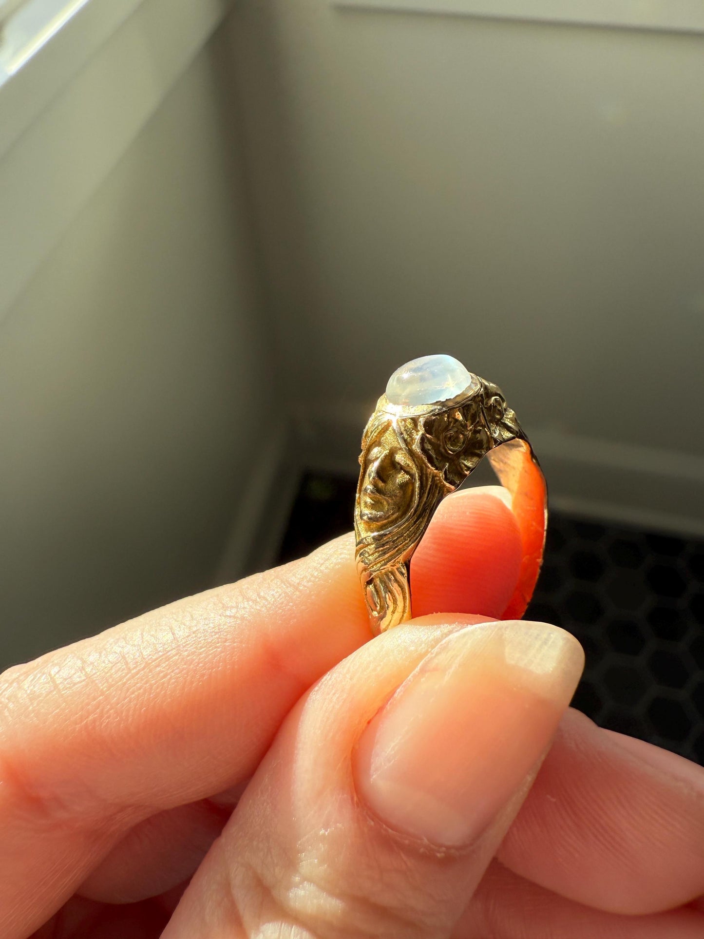 Art Nouveau Floral Woman Two Faces Antique Blue MOONSTONE c1900 Glowing Orb Figural Ring 14k Gold Buttery Band Stacker Victorian Unisex