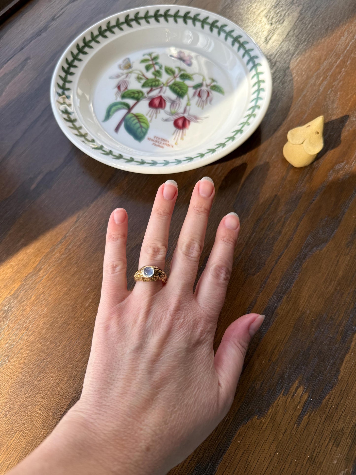 Art Nouveau Floral Woman Two Faces Antique Blue MOONSTONE c1900 Glowing Orb Figural Ring 14k Gold Buttery Band Stacker Victorian Unisex