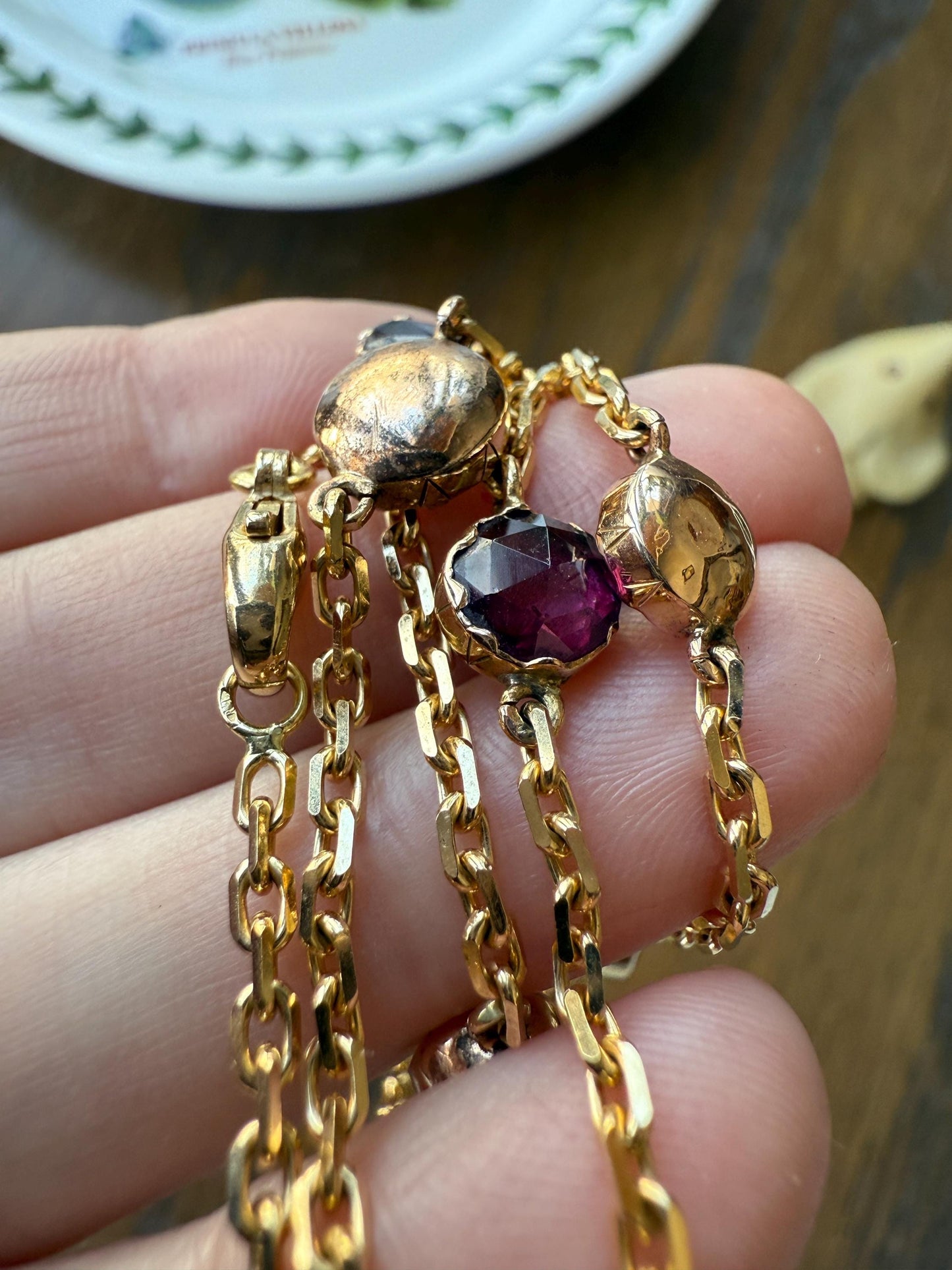 Gorgeous Perpignan GARNET Station Chain Necklace 18k Gold Bezel Set Pendants Rose Cut Closed Back Almandine Glowing Rare Pendant Holder