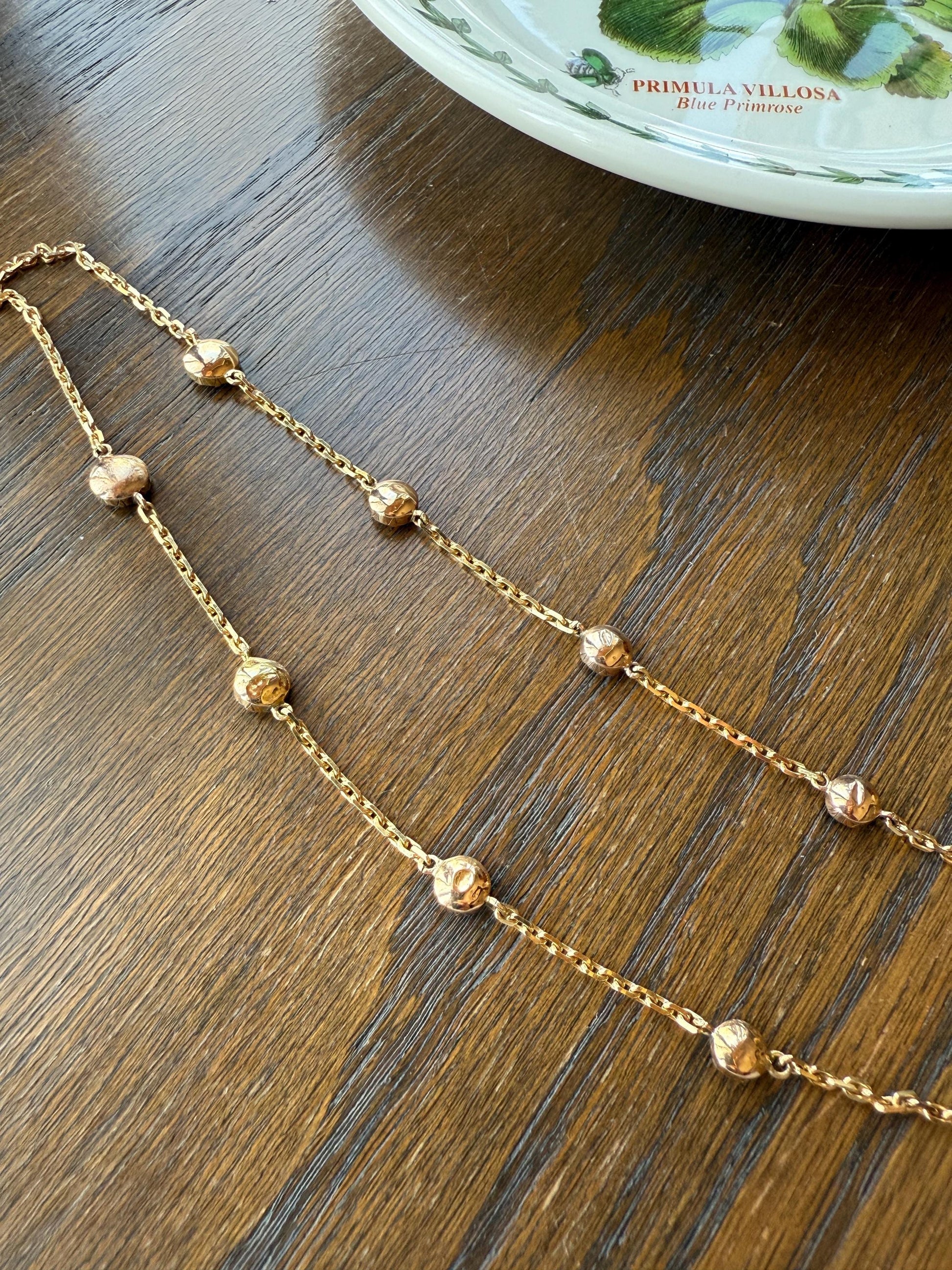 Gorgeous Perpignan GARNET Station Chain Necklace 18k Gold Bezel Set Pendants Rose Cut Closed Back Almandine Glowing Rare Pendant Holder