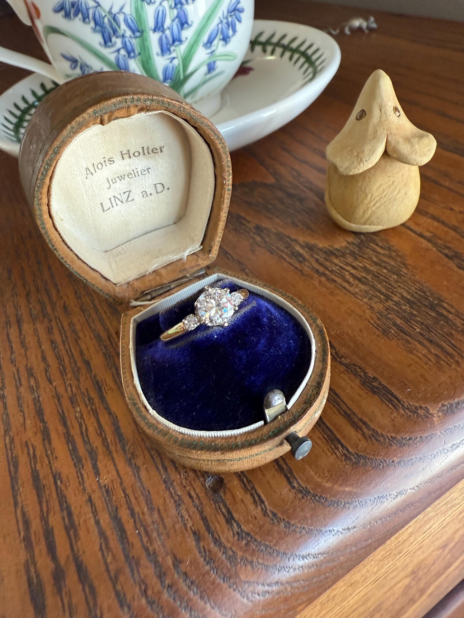 Vintage One CARAT Transitional Cut DIAMOND Eye Clean Solitaire Engagement Ring w/ accents 18k Gold Fiery Stacker