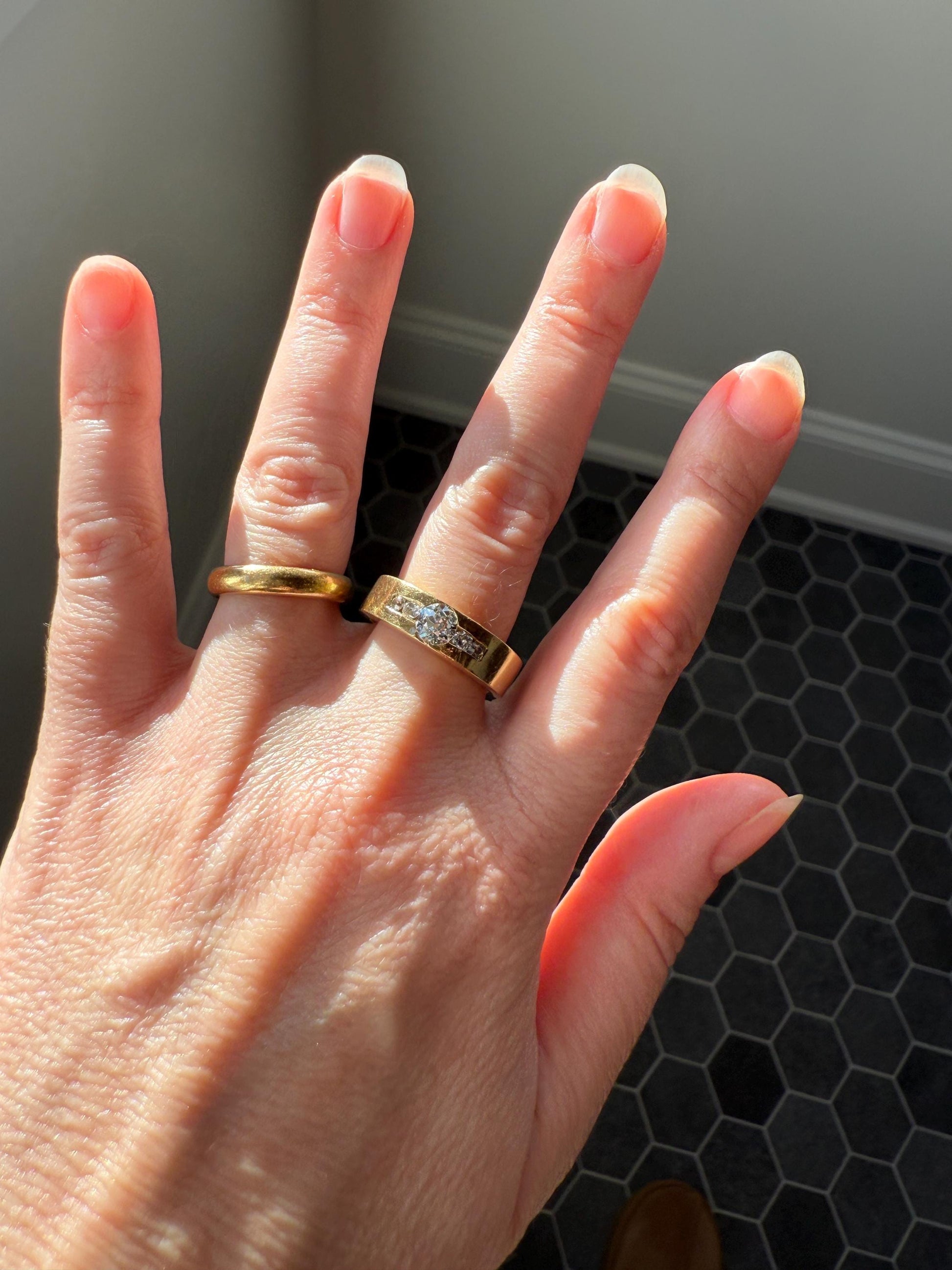 Chunky Unisex Eye Clean .9 Carat Ctw Old Mine Cut DIAMOND Cigar Band Heavy 8.2g 18k Gold Gypsy Ring Stacker Five Stone Vintage to Antique