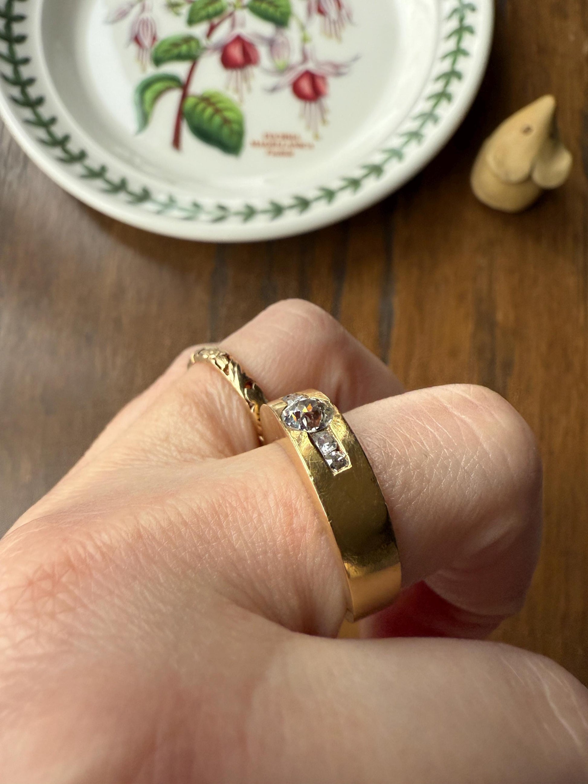 Chunky Unisex Eye Clean .9 Carat Ctw Old Mine Cut DIAMOND Cigar Band Heavy 8.2g 18k Gold Gypsy Ring Stacker Five Stone Vintage to Antique