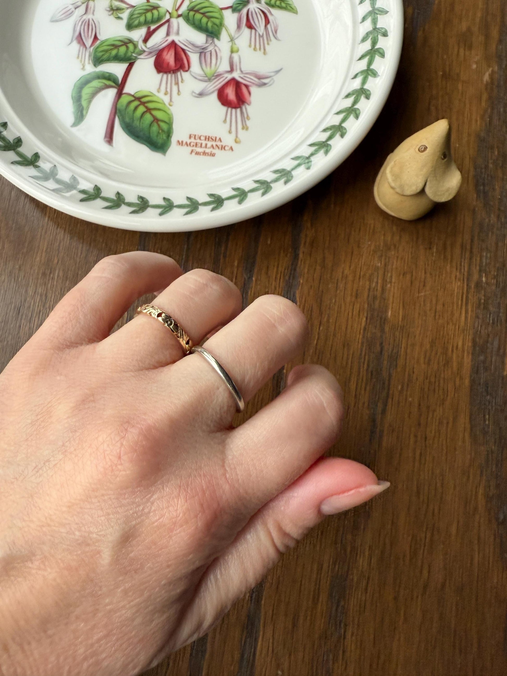 DATED "Sweetheart to Wife" Vintage Wedding Band 18k White Gold January 10, 1951 Skinny Stacker Ring Romantic Posey Poesy Shreve Crump Low