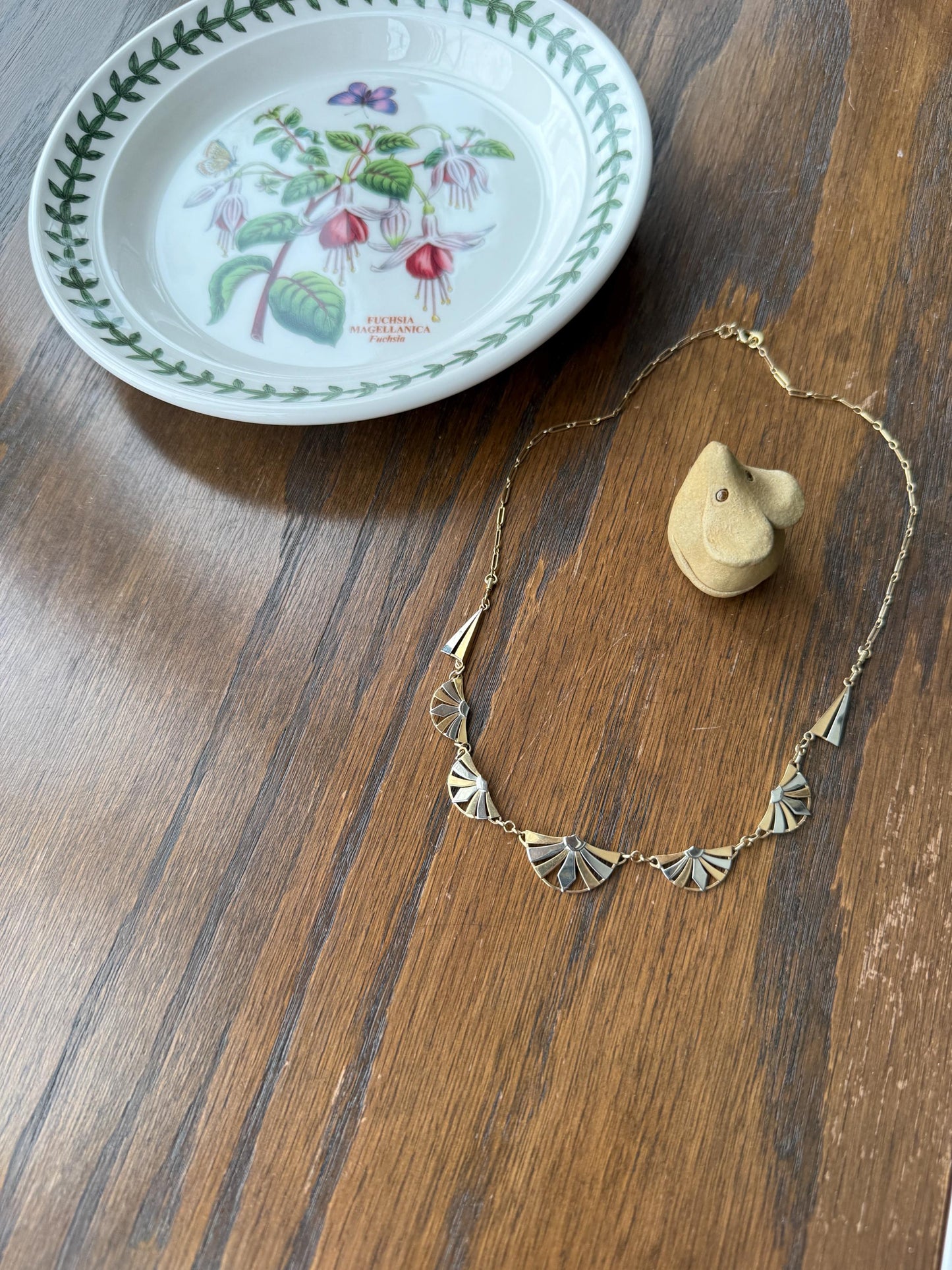 DAISIES French Art Deco Antique 18k Gold Floral Fan Two Tone Necklace Drapery Chain Collar Flower Pendants Figural