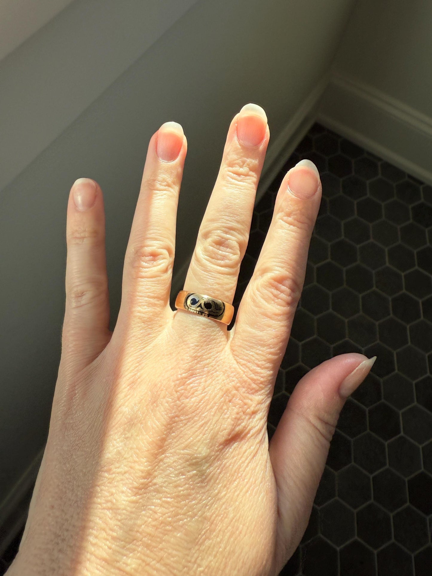 Pumpkinhead Rare Scottish Antique 18k Gold Solid Wedding Band Black Enamel Skull Memento Mori Ring