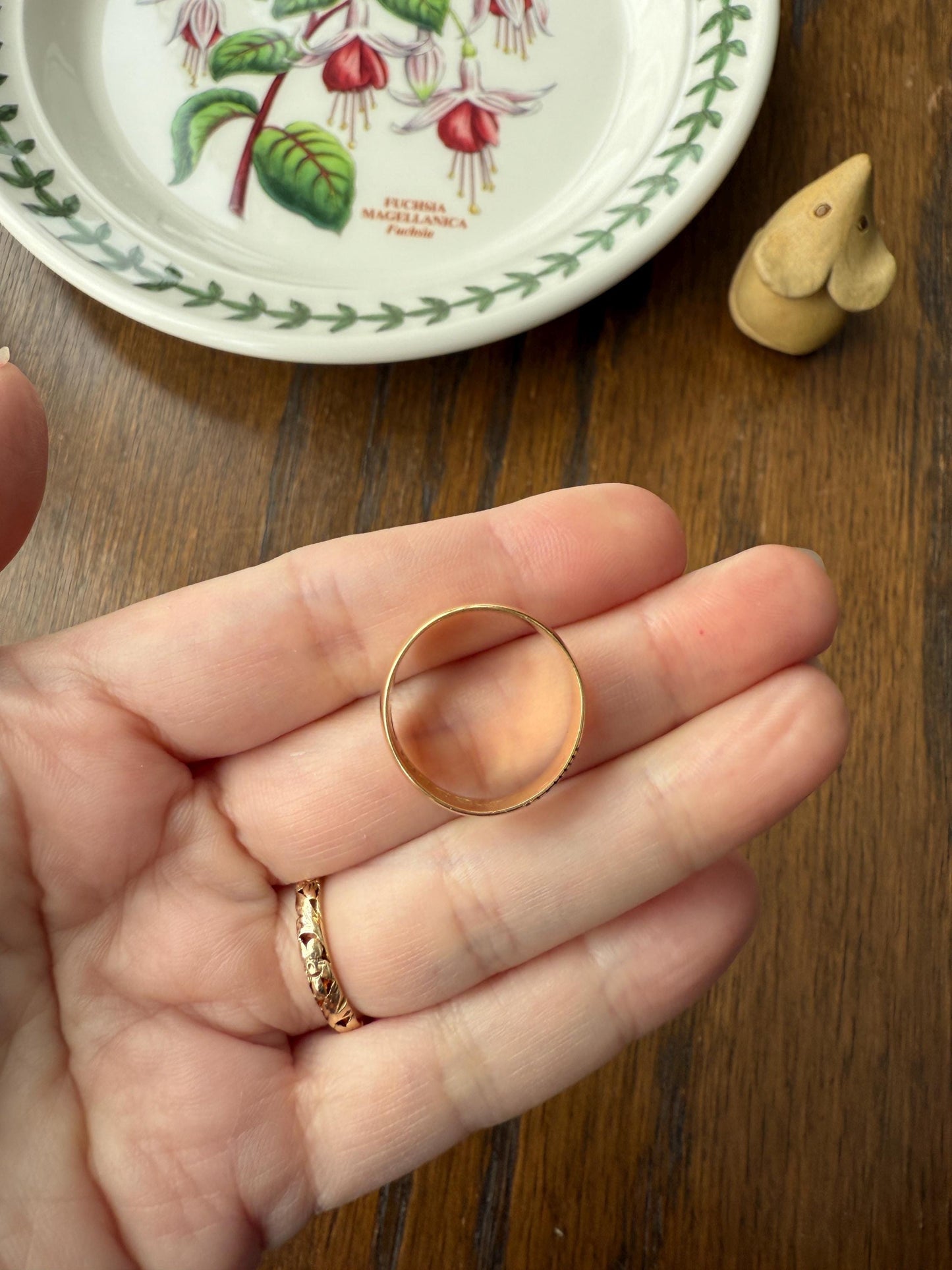 Pumpkinhead Rare Scottish Antique 18k Gold Solid Wedding Band Black Enamel Skull Memento Mori Ring