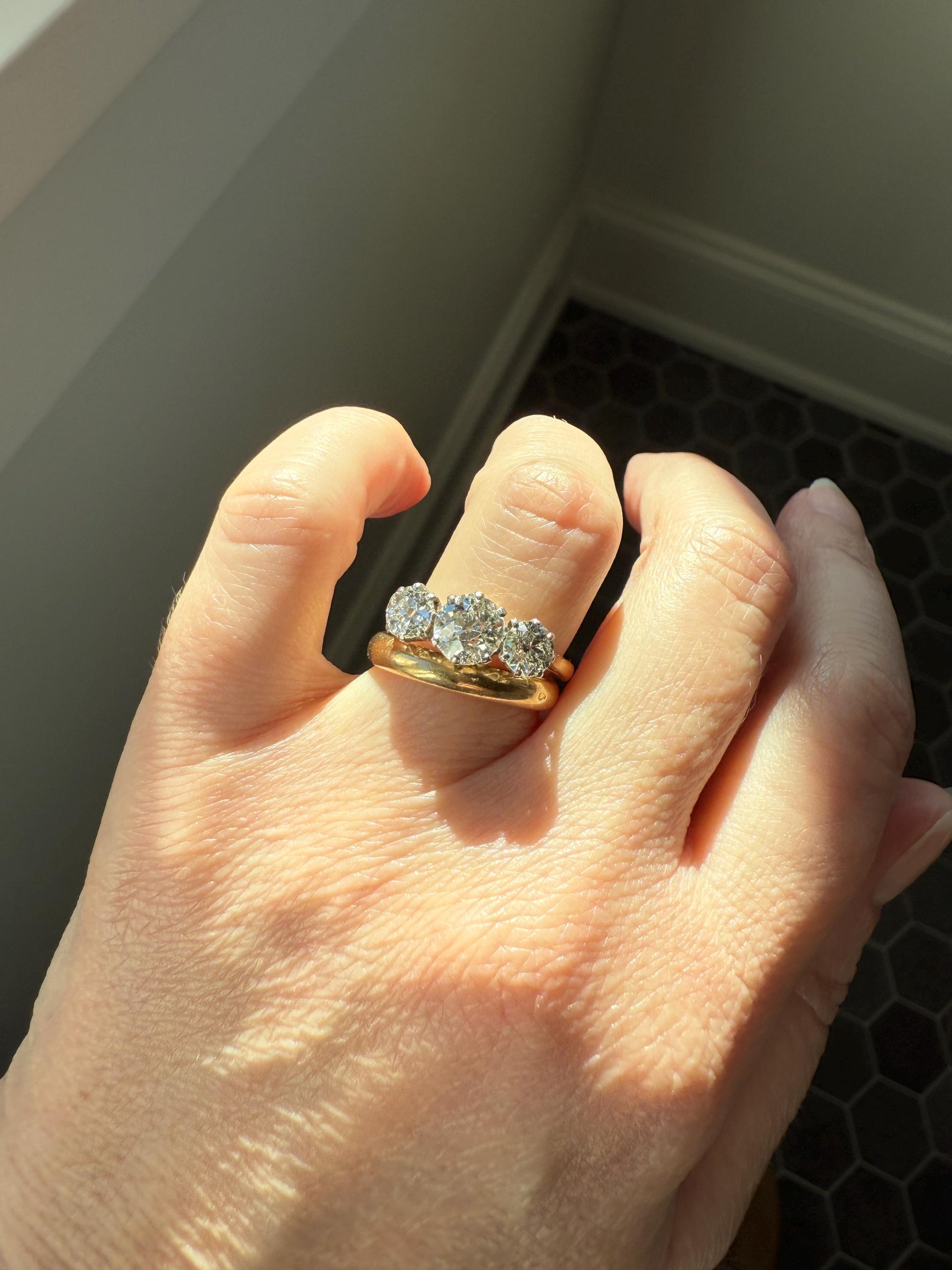 Antique Three Stone 2.3 Carats Old Mine Cut DiAMOND Ring 18k GOLD Platinum Chunky Tall Stacker Stackable Band 2.3Ctw OMC