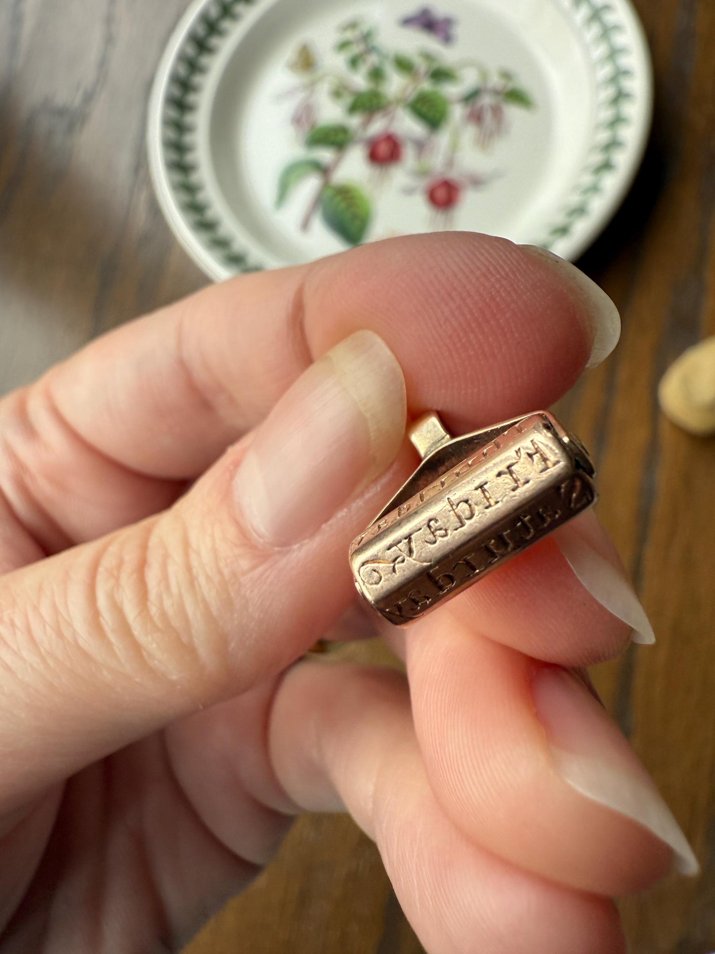 SPINNER Days of the Week Fob 10k Gold Engraved Reverse Intaglio Mini Wax Seal Pendant Antique Victorian