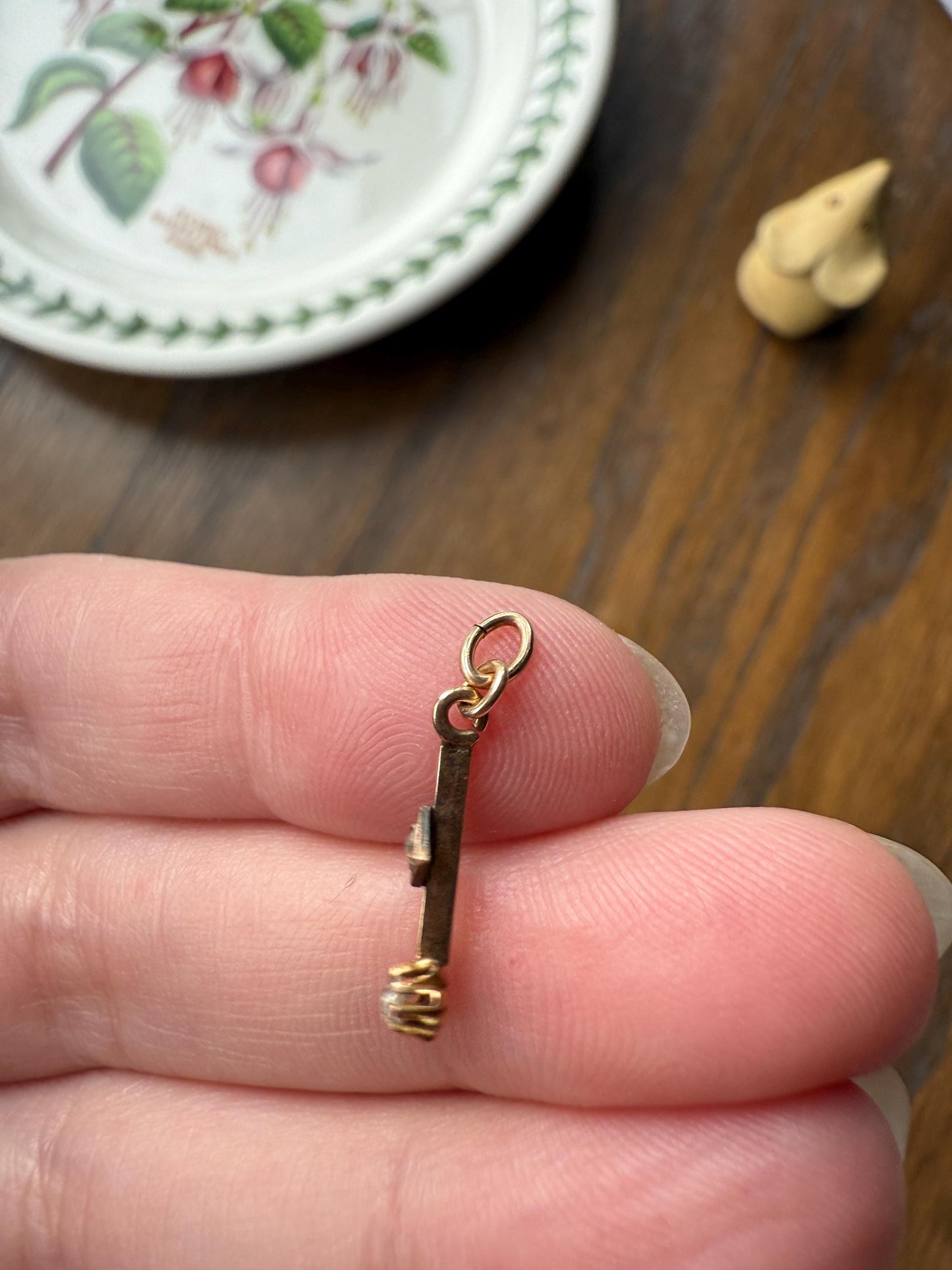 VICTORIAN Antique Old Mine Cut DIAMOND Rose Cut Dangle PENDANT Linear Charm 18k Gold 10k Loop French Belle Epoque Buttercup Minimalist Gift