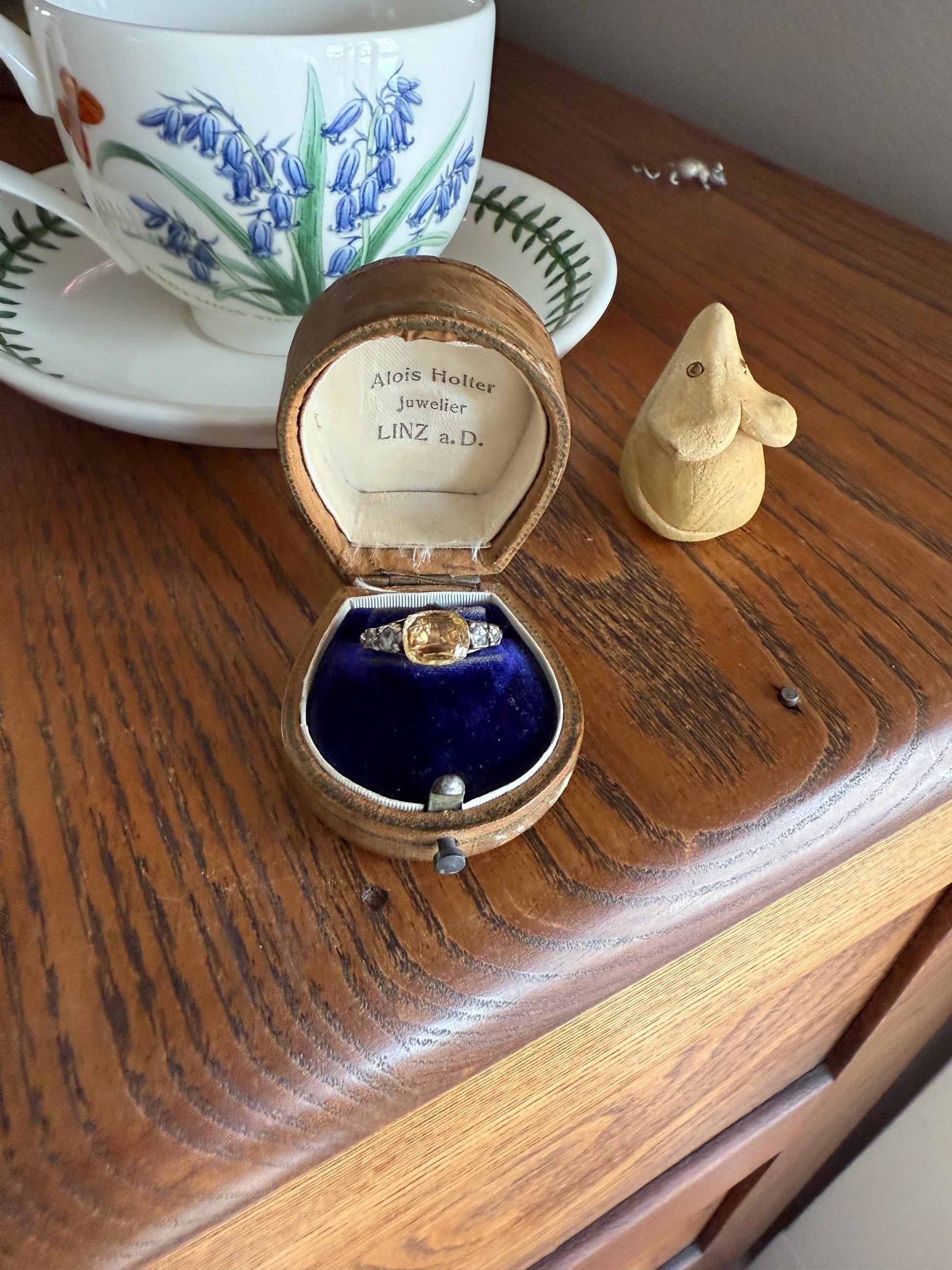Antique Foiled CITRINE Sunny Yellow Rose Cut Diamond Ring Georgian Era Setting Button Back Ring Butt ; ) East West Elongated