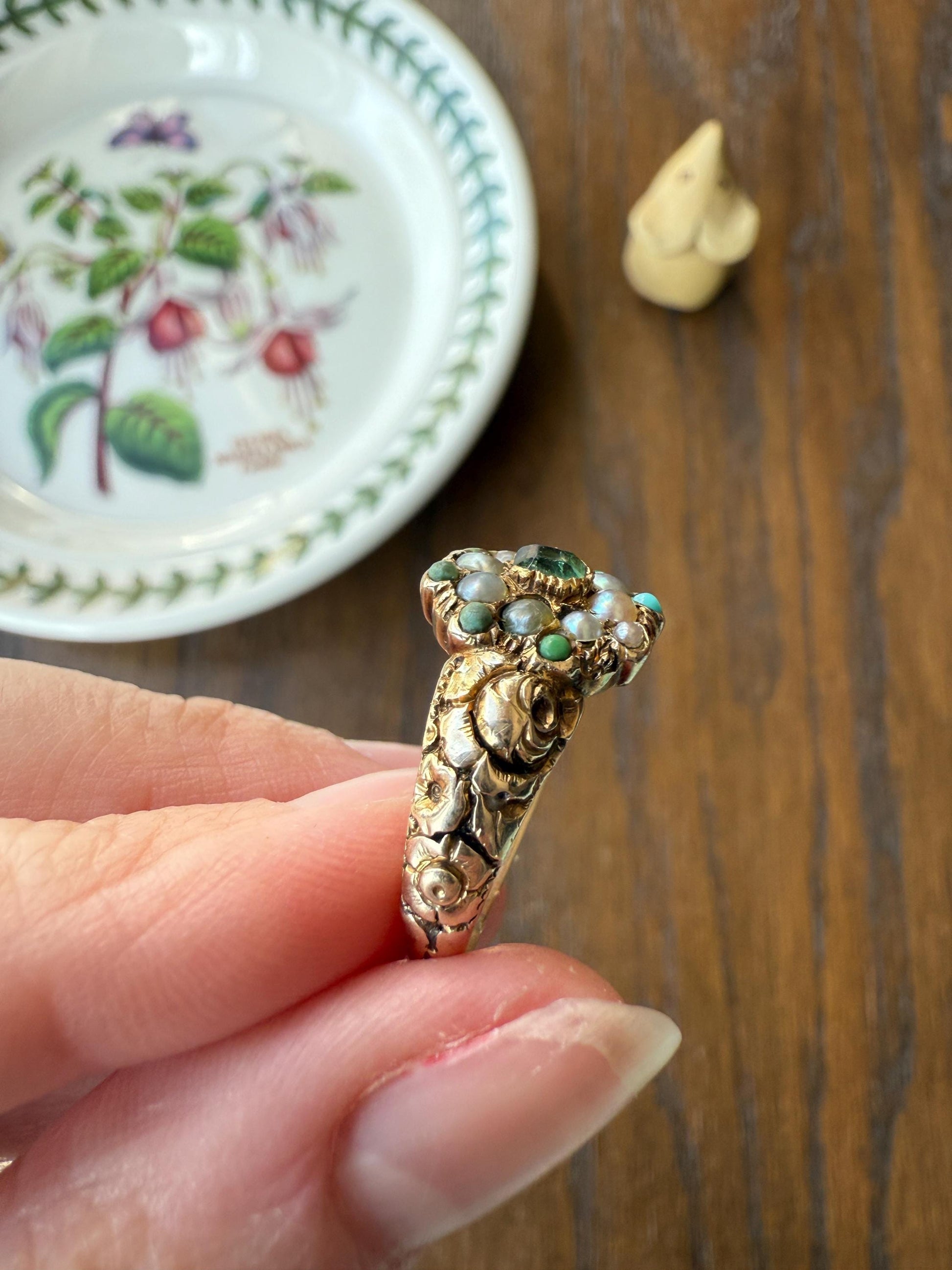 EMERALD Pearl Turquoise Georgian 10k Gold Ring Green White Floral Bouquet Embossed Shoulders Ornate Stacker Cluster