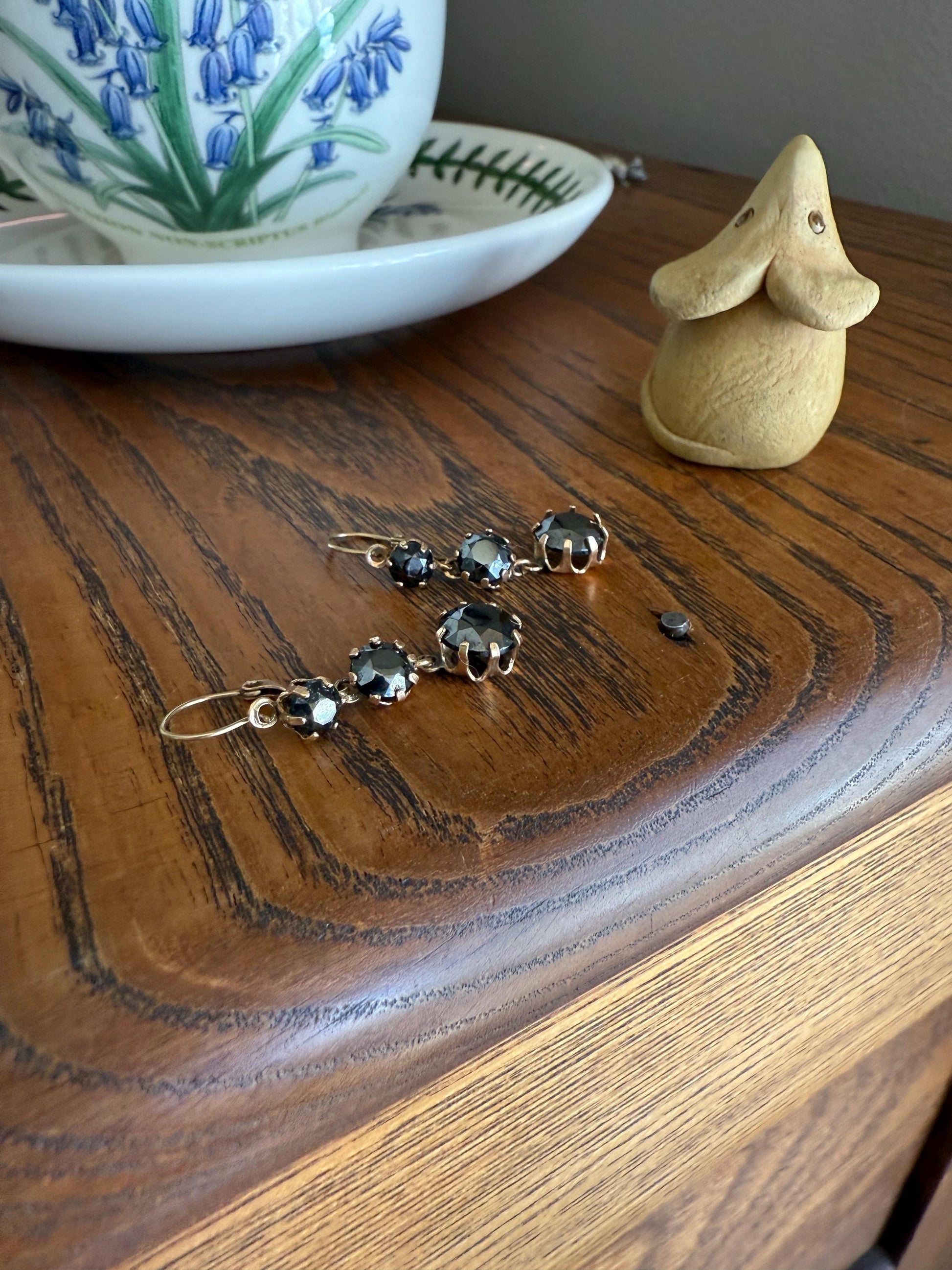 Antique HEMATITE Metallic Gray Black Victorian Line Dangle Earrings Buttercup Prongs Moody Dark 14k Gold Three Stone Drops