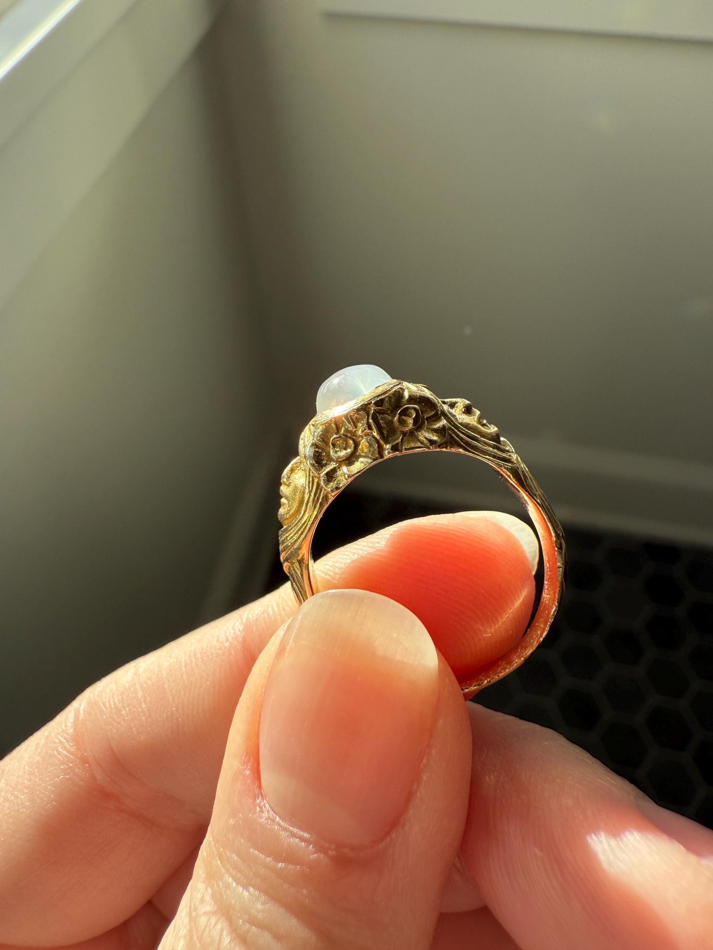 Art Nouveau Floral Woman Two Faces Antique Blue MOONSTONE c1900 Glowing Orb Figural Ring 14k Gold Buttery Band Stacker Victorian Unisex