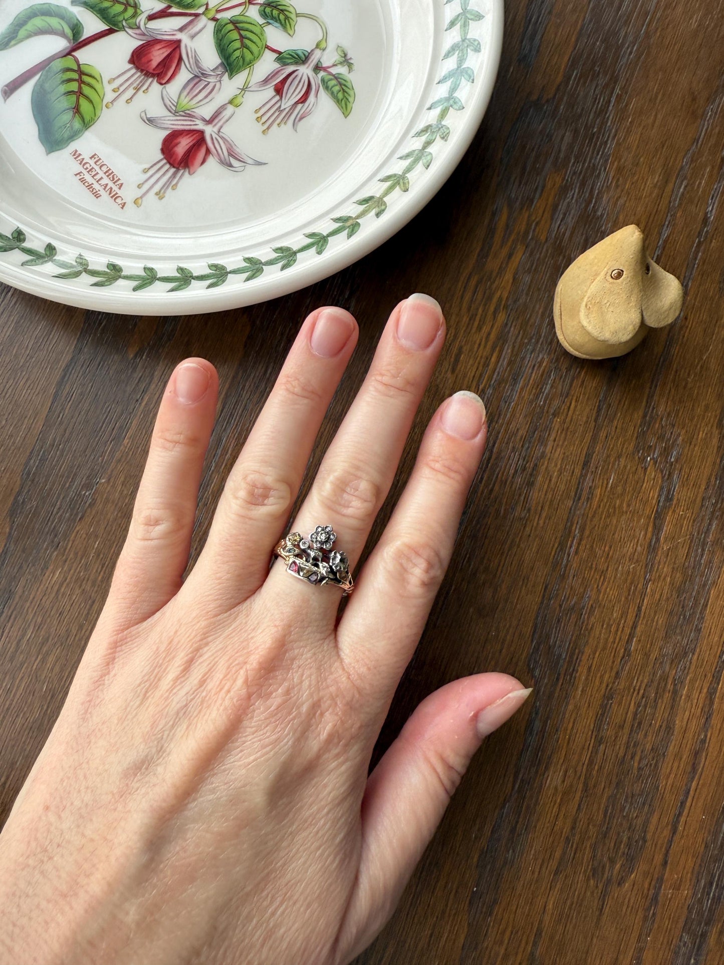 GIARDINETTI Antique Floral Bouquet Ring Flower Basket Rare Peruzzi Chiffre Rose Cut Diamond Garnet Emerald Georgian 14k Gold Rococo 1700s