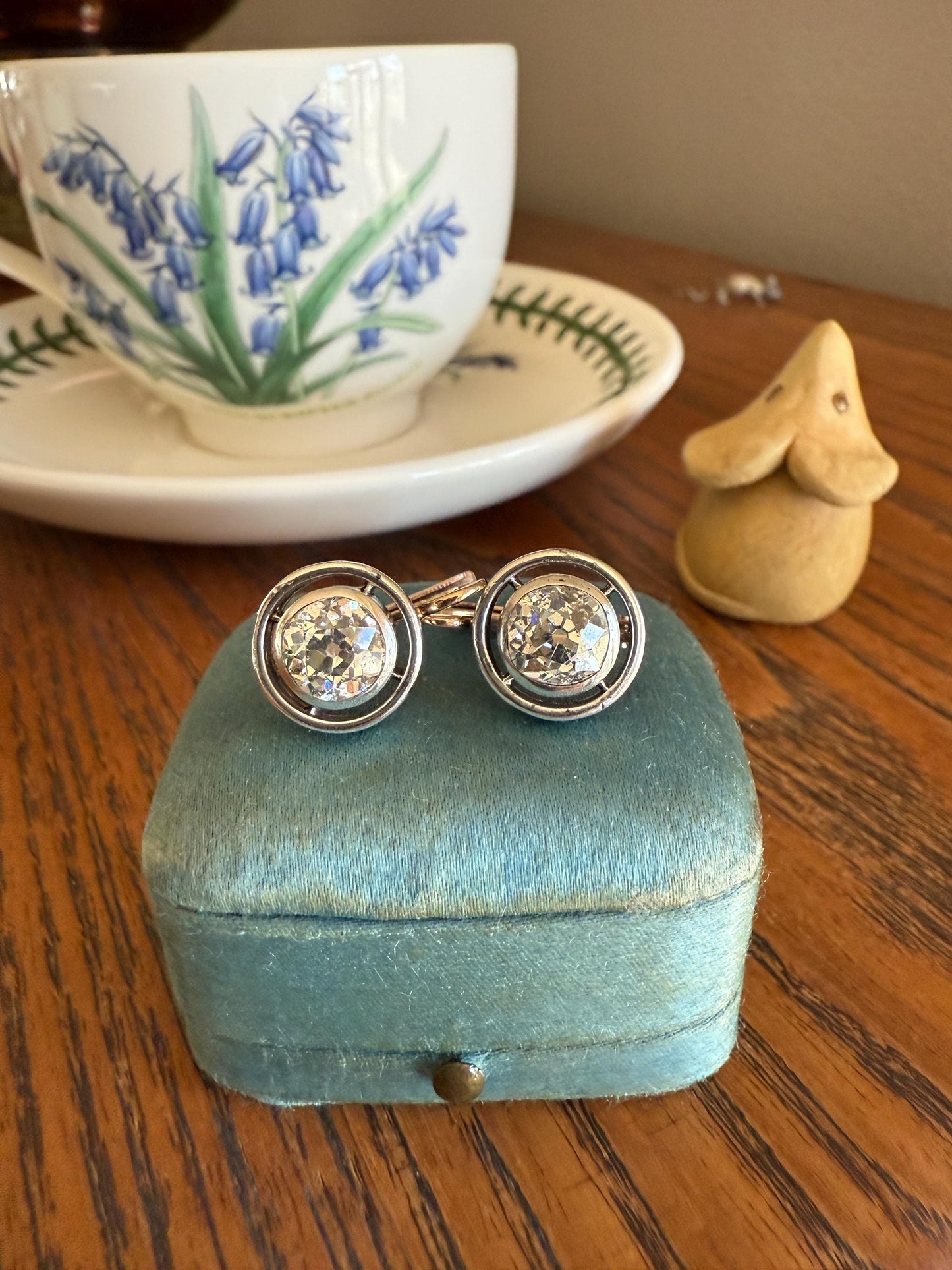 Boxed Original Antique 3.7 Carats Old Mine Cut DIAMOND Natural Dormeuse Earrings Bezel Set Circle Halo 18k Gold Silver Dangle Bullseye Gift