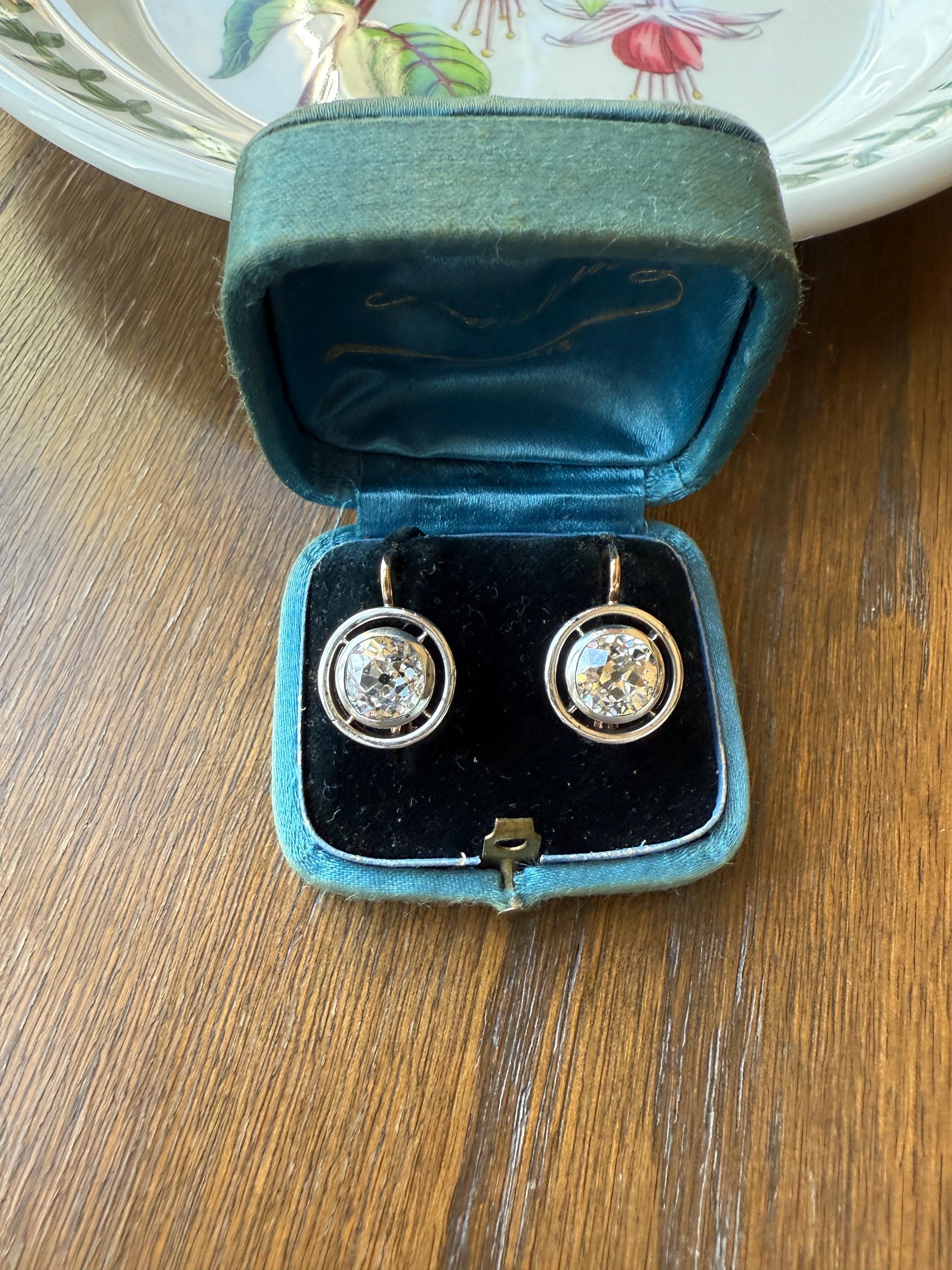 Boxed Original Antique 3.7 Carats Old Mine Cut DIAMOND Natural Dormeuse Earrings Bezel Set Circle Halo 18k Gold Silver Dangle Bullseye Gift