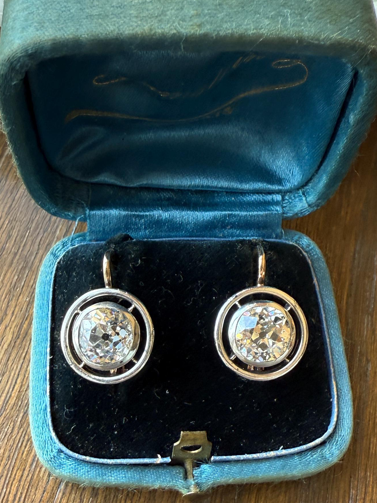 Boxed Original Antique 3.7 Carats Old Mine Cut DIAMOND Natural Dormeuse Earrings Bezel Set Circle Halo 18k Gold Silver Dangle Bullseye Gift