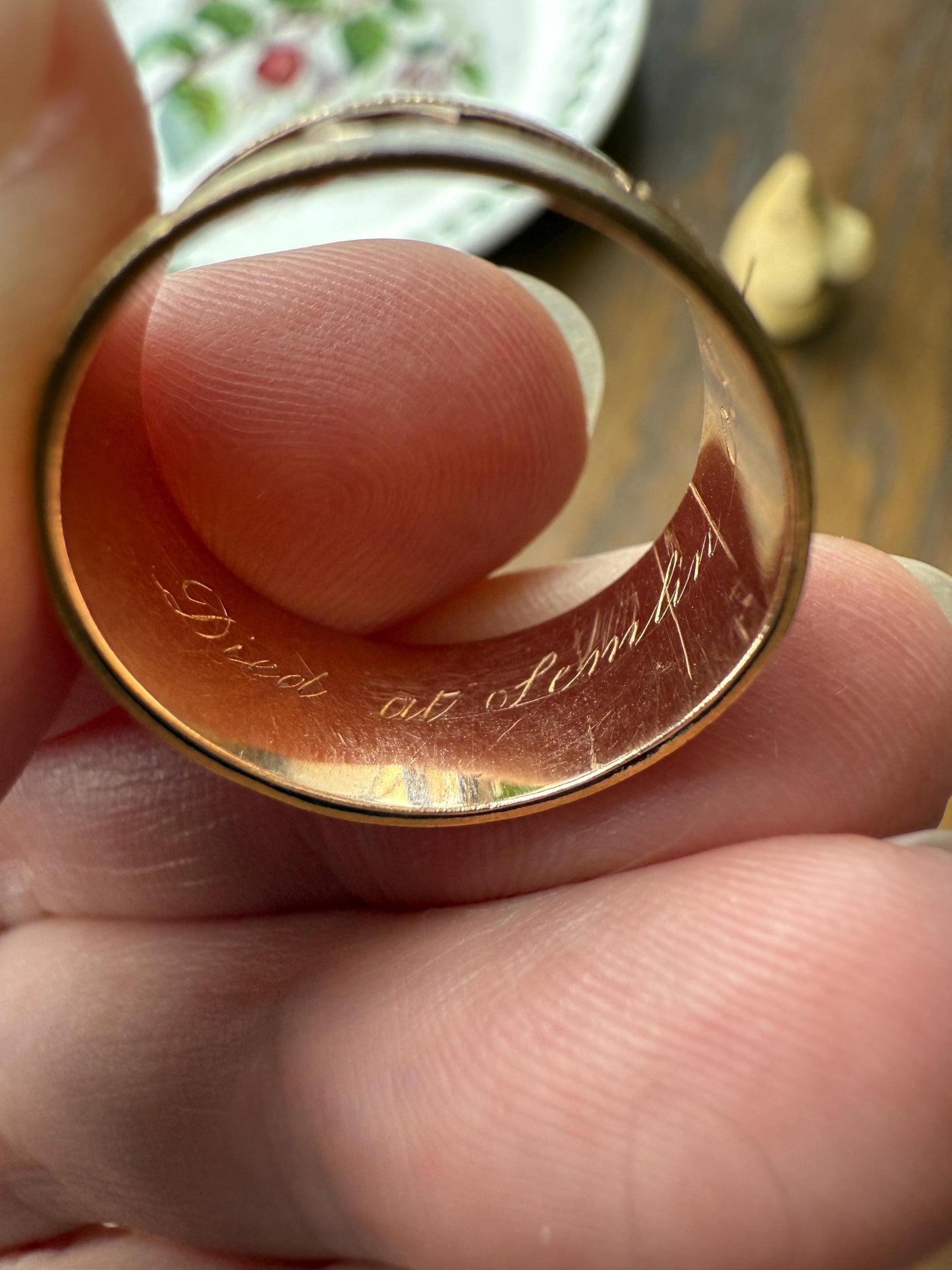 Georgian Era Dated 1789 Cigar Band Mourning Ring White Enamel 14k Gold Engraved "Died at Semlin" Military Significance