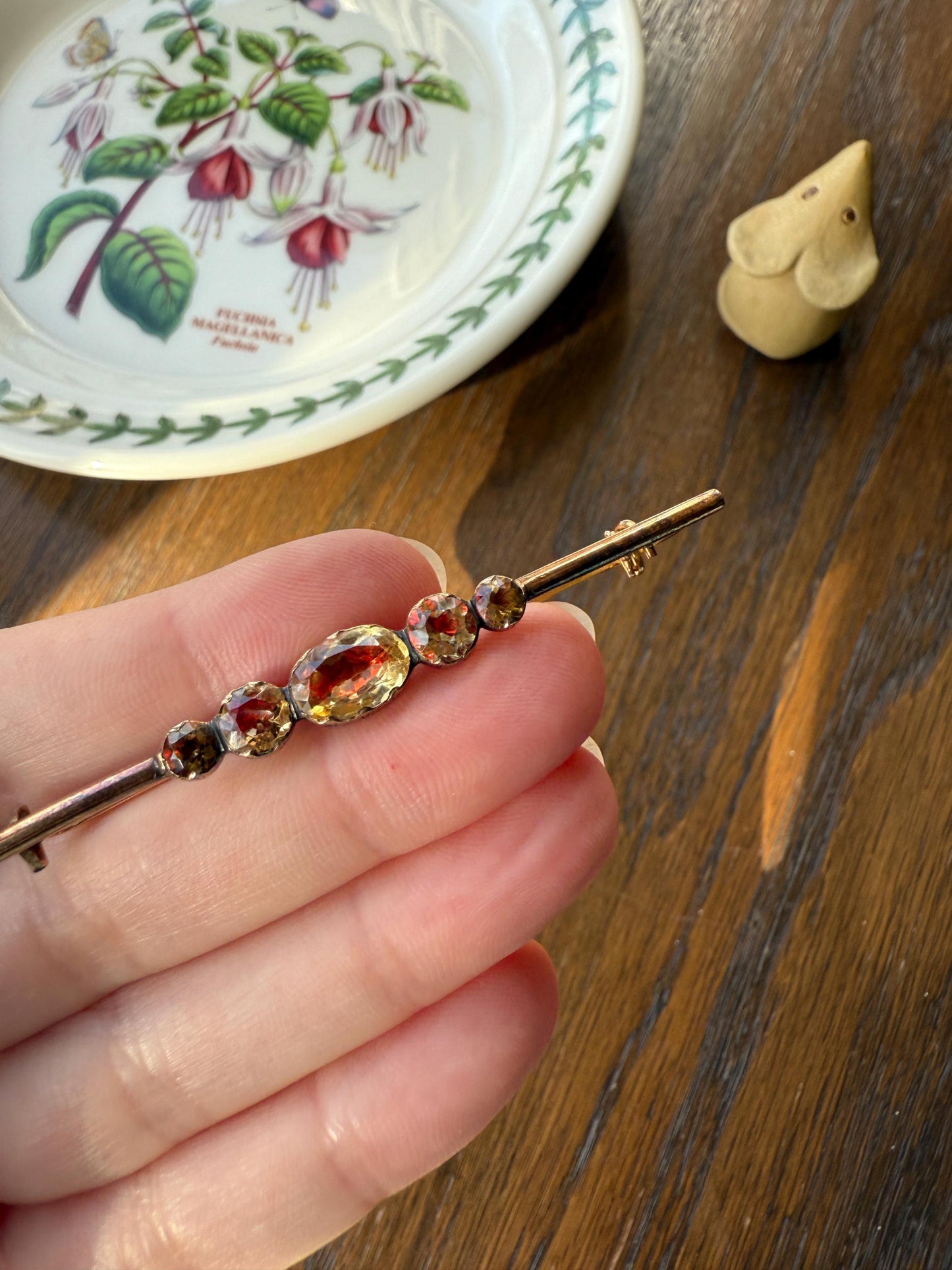 Antique Vinegar and Oil Foiled Citrine Five Stone Bar Line Brooch for Pendant Conversion Extender French Victorian 18k Gold Oval Geometric