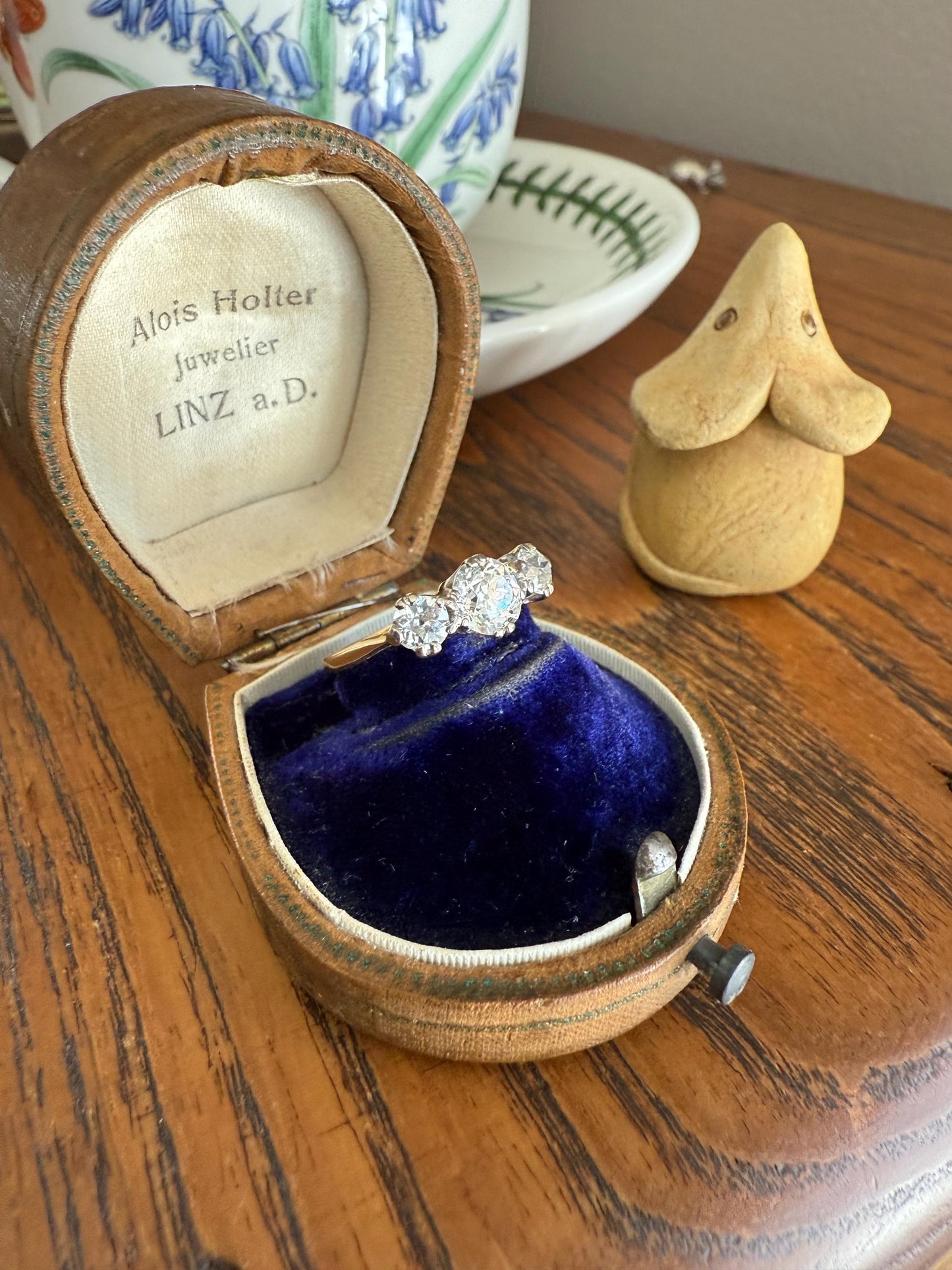 Antique Three Stone 1.25 Carat Old Mine Cut DiAMOND Ring 18k GOLD Stacker Band 1.25Ctw OMC Trilogy Anniversary Wedding Engagement