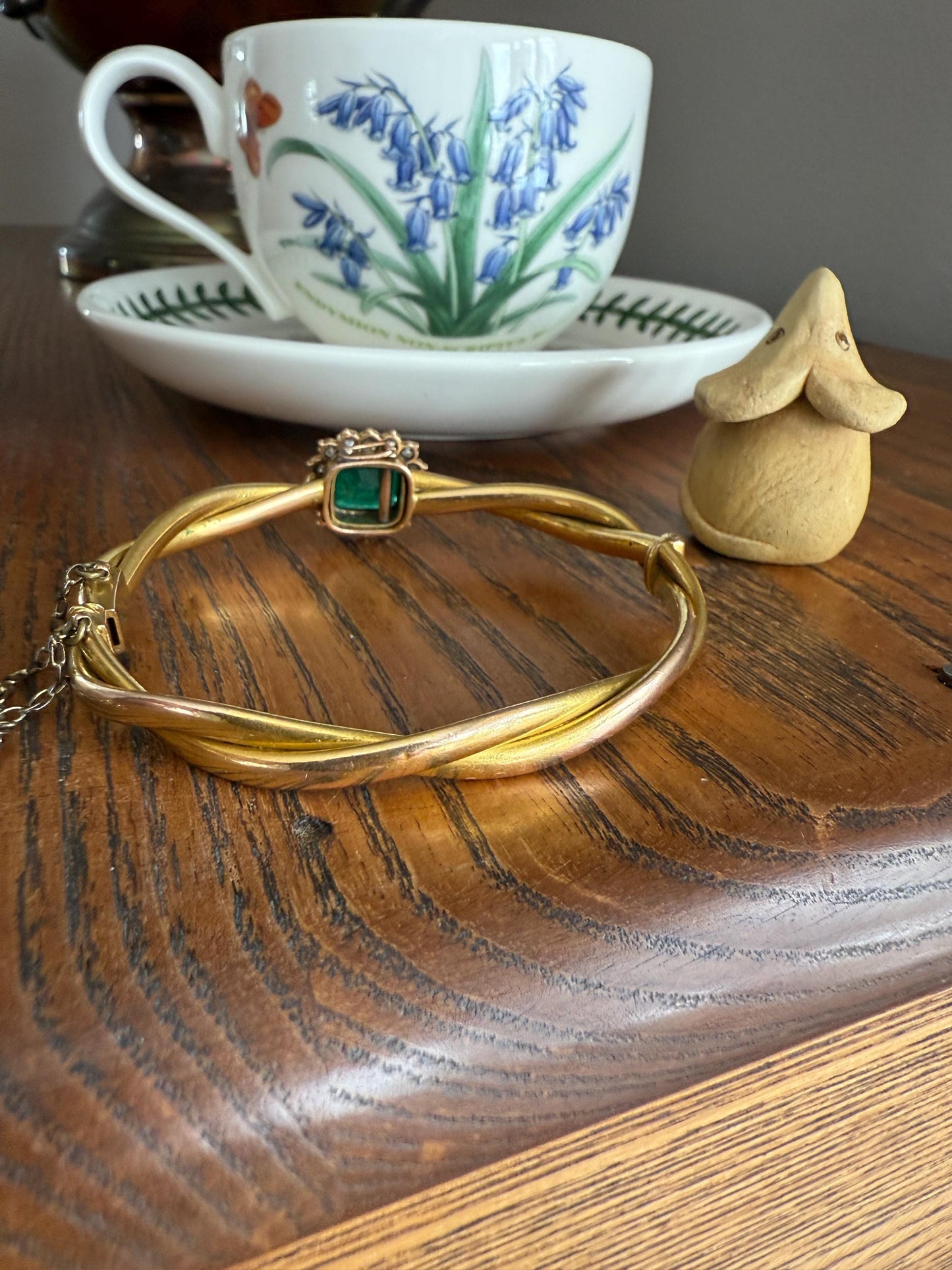 Antique Green Natural EMERALD Old Mine Cut Diamond Halo Hinged Bangle Bracelet 14k Solid Gold Rosy & YG Glowing Victorian Edwardian Twist