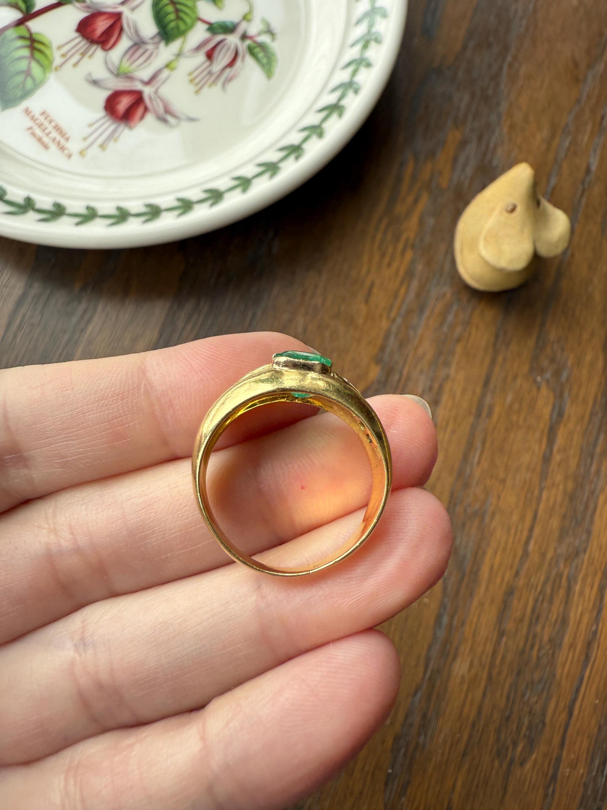 Chunky Green EMERALD Baguette Cut DIAMOND 6g 18k Gold Solid Vintage Gypsy Ring Domed Retro Wide Band Natural Geometric Stacker Man Unisex