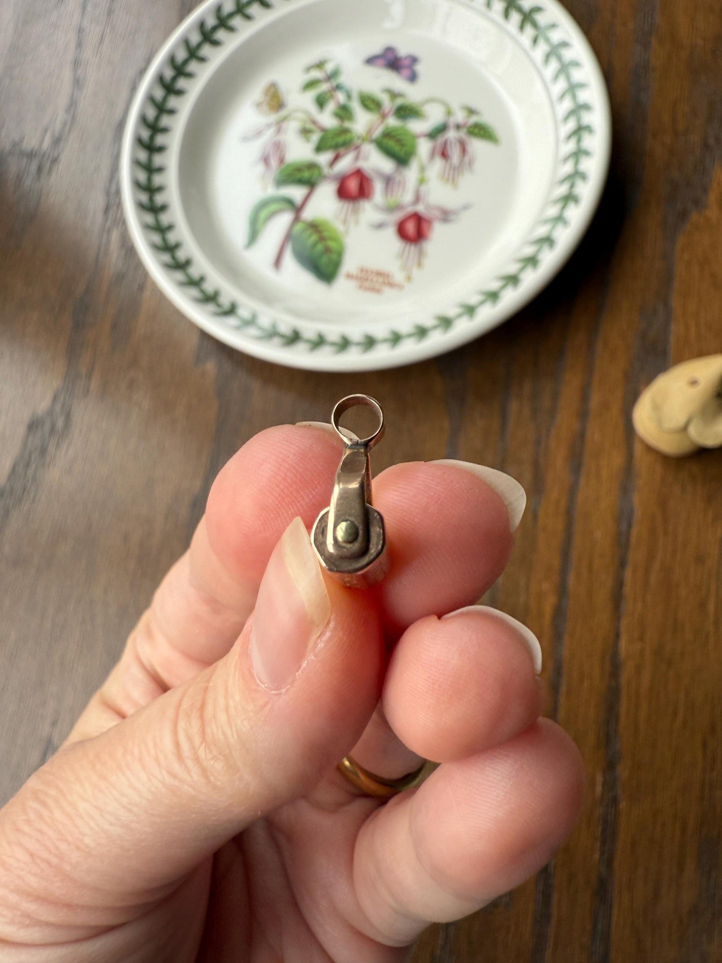 SPINNER Days of the Week Fob 10k Gold Engraved Reverse Intaglio Mini Wax Seal Pendant Antique Victorian