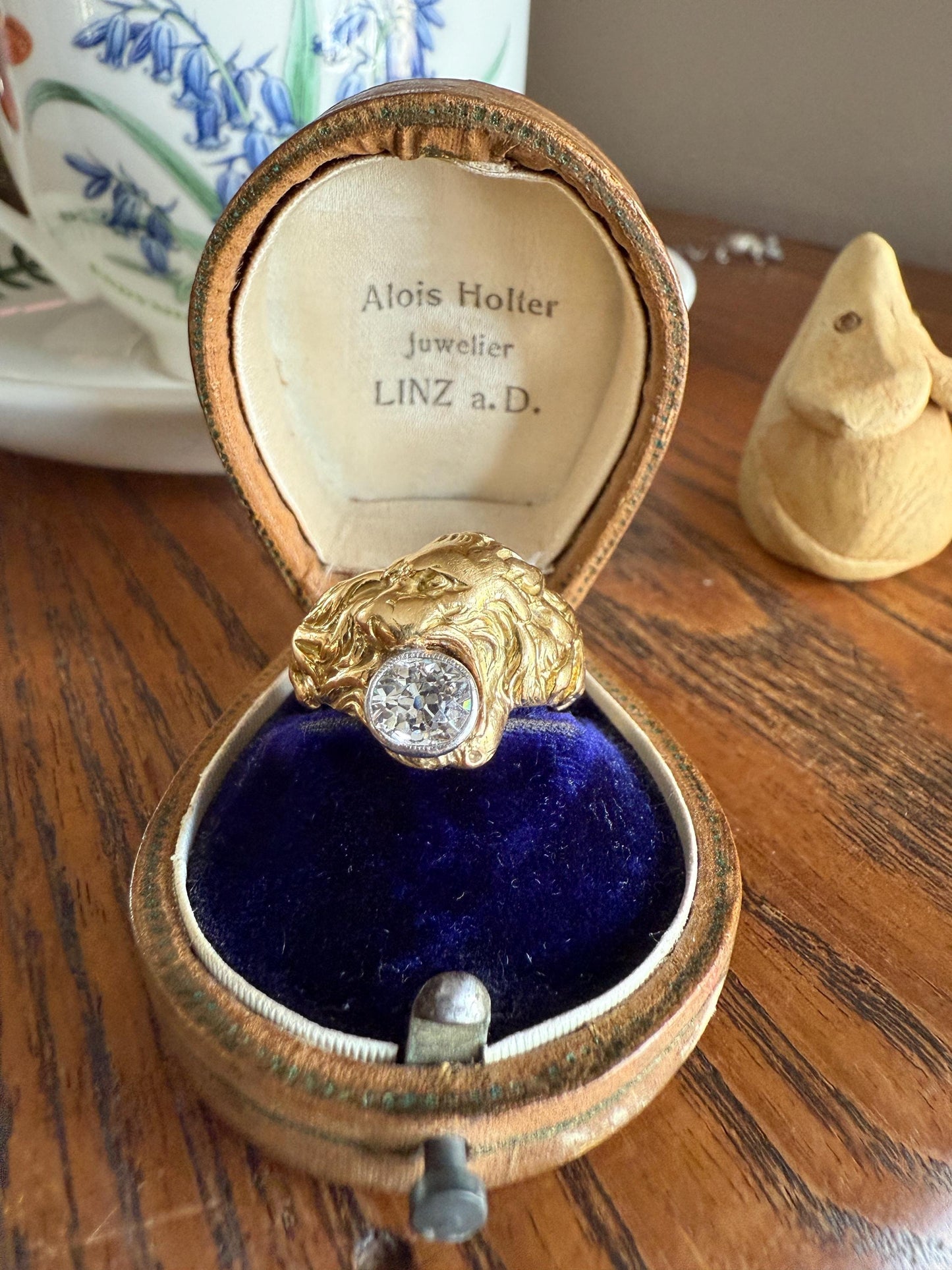 LION Antique HEAVY French 13.6g 18k GOLD Solid Ring One Carat Old Mine Cut Diamond Wide Band 3D Gift Figural Animal Jewelry Man Unisex OmC