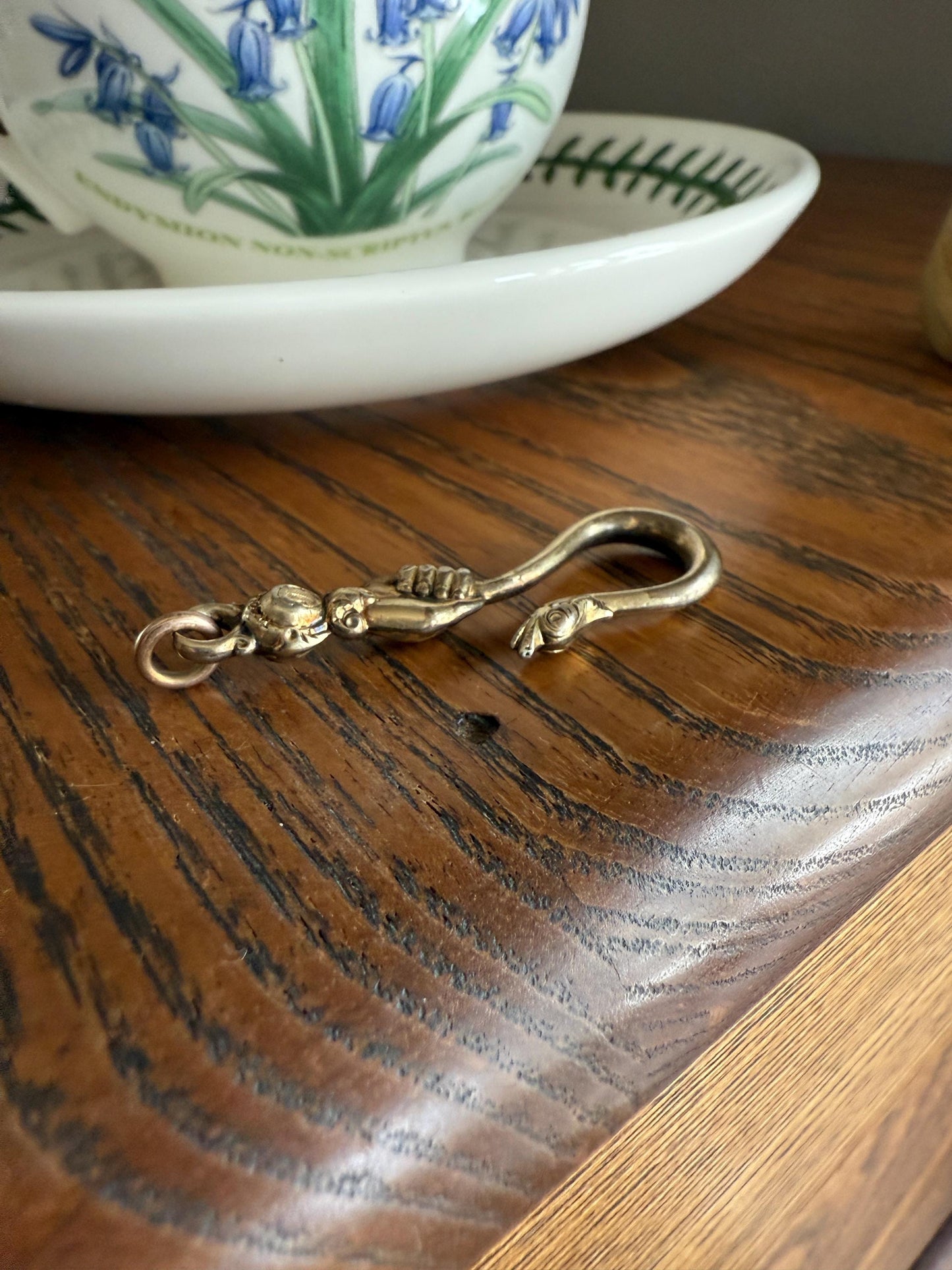 Rare ANTIQUE Hand Holding SNAKE Hook Pendant Holder Victorian Figural Parts Findings Gold Wash Gilt Metal Silver? Reversible 3D