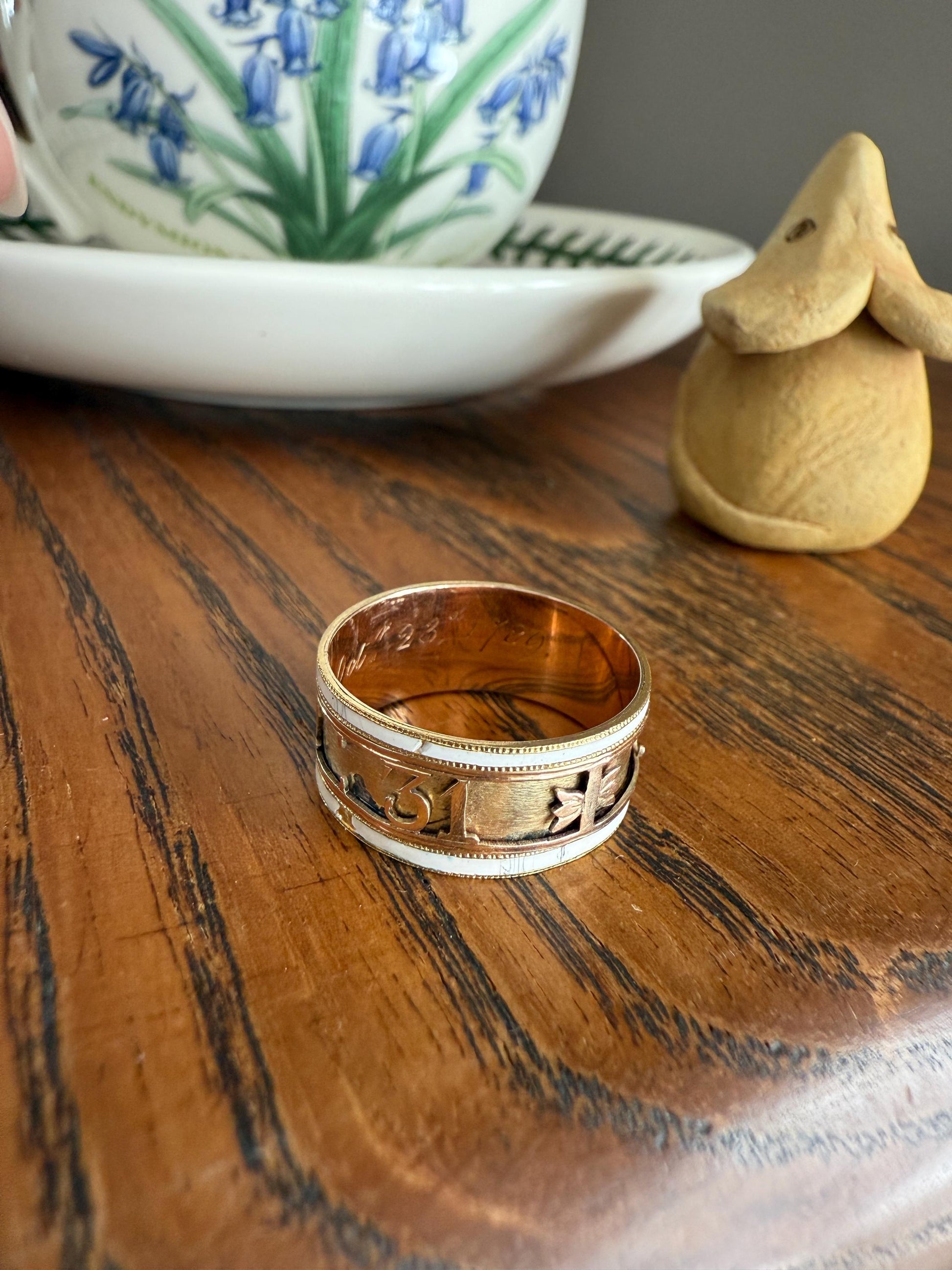 Georgian Era Dated 1789 Cigar Band Mourning Ring White Enamel 14k Gold Engraved "Died at Semlin" Military Significance