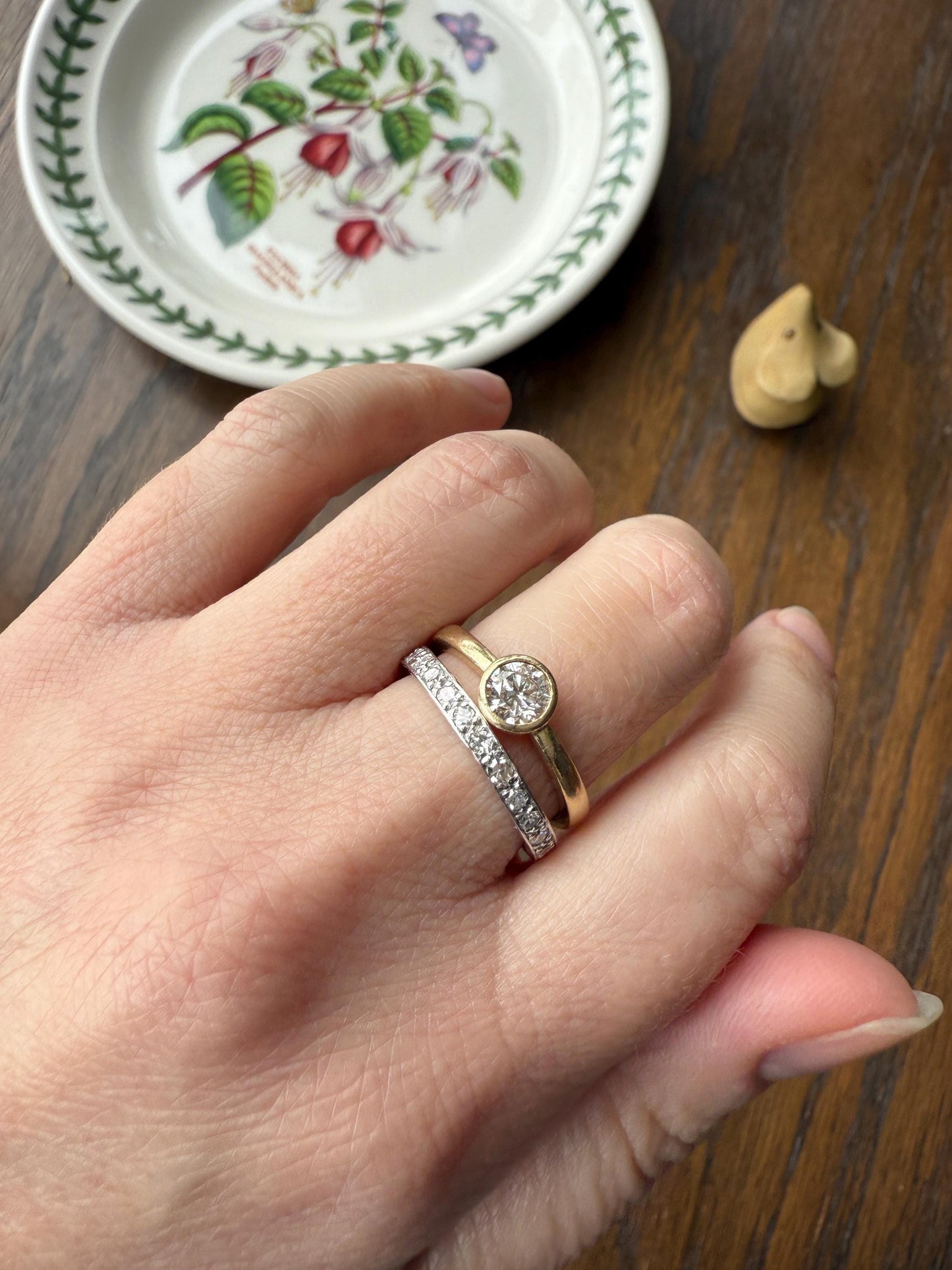 Vintage DIAMOND Bezel Set Ring Stacker Band 14k Gold Solid Geometric Engagement Gift Unisex