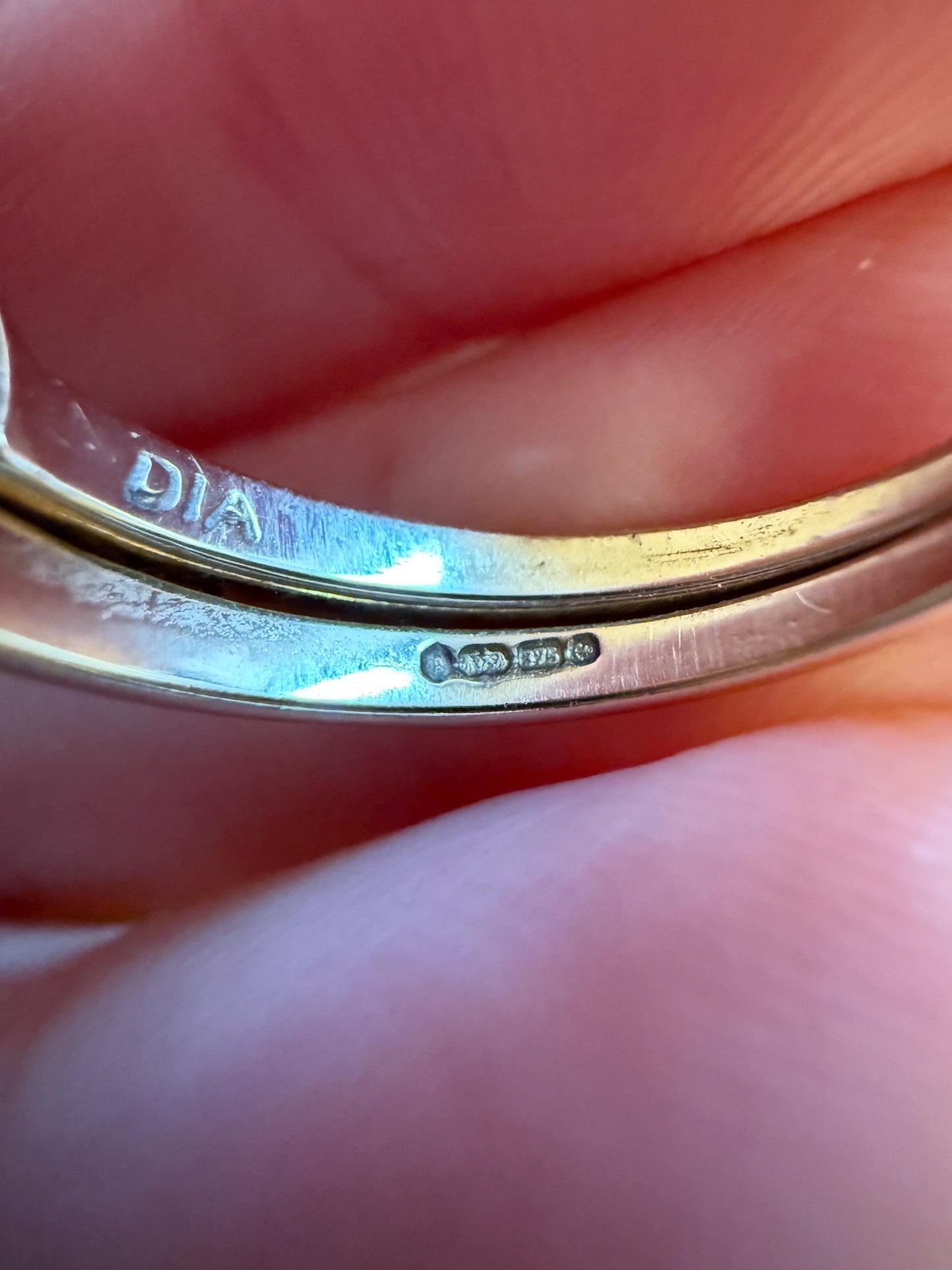SECRET Vintage HEART " I Love You " Two Part Opening 9k Gold Double Band Ring Diamond Hinged Figural Scrolled Shoulders