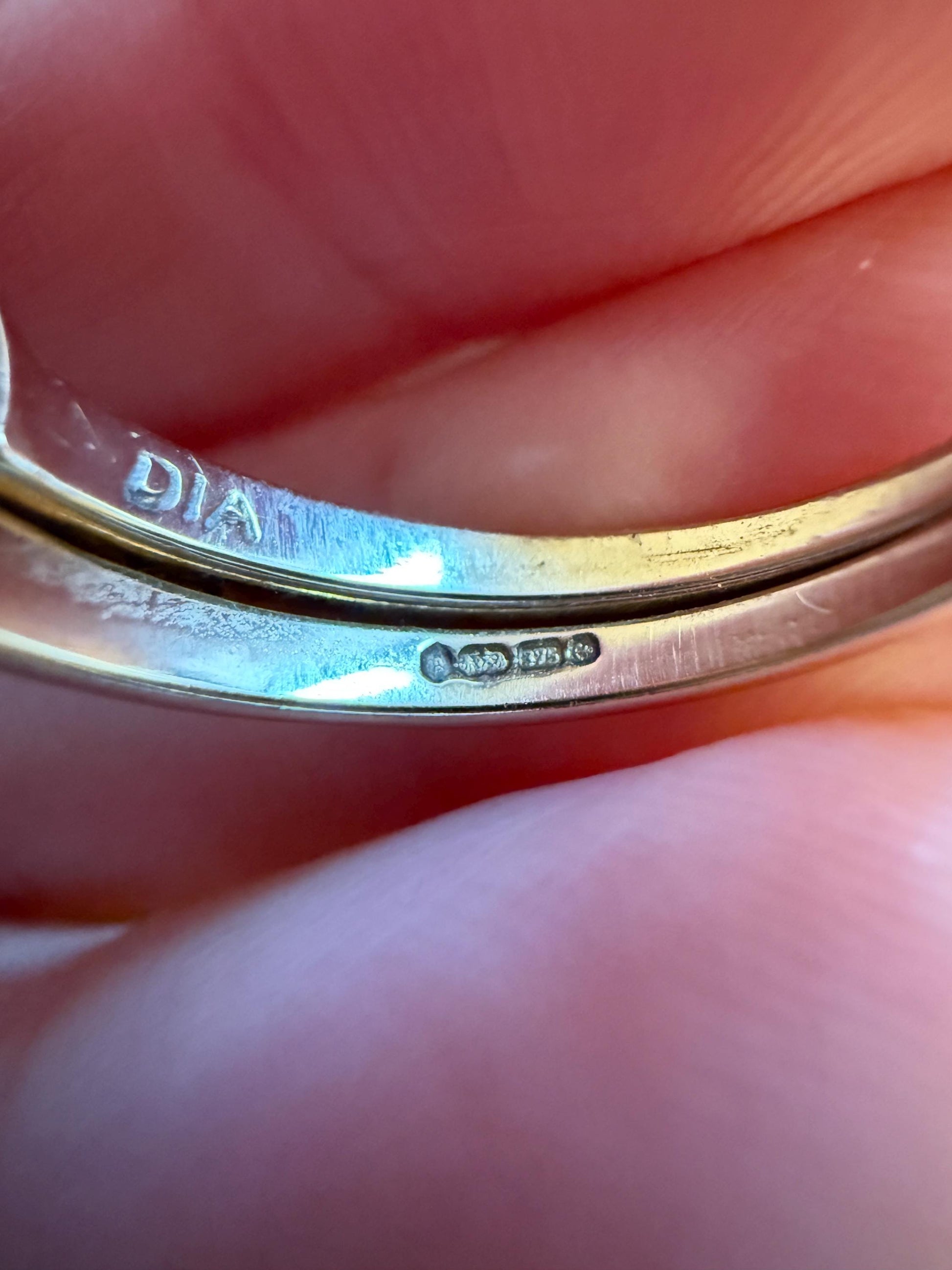 SECRET Vintage HEART " I Love You " Two Part Opening 9k Gold Double Band Ring Diamond Hinged Figural Scrolled Shoulders