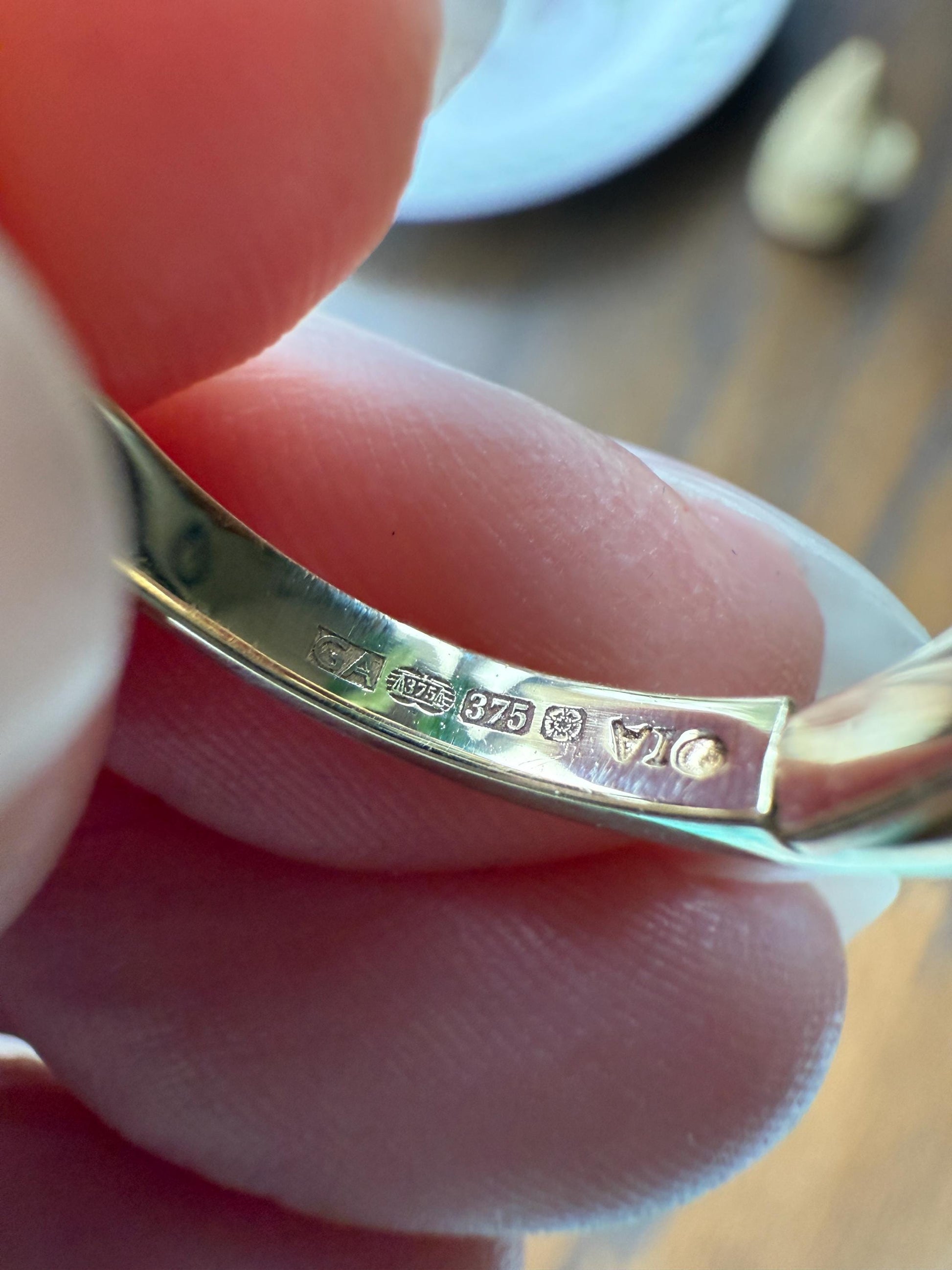 SECRET Je T'Aime Vintage " I Love You " In French Seven Diamond Two Part Hinged 9k Gold Double Band Ring
