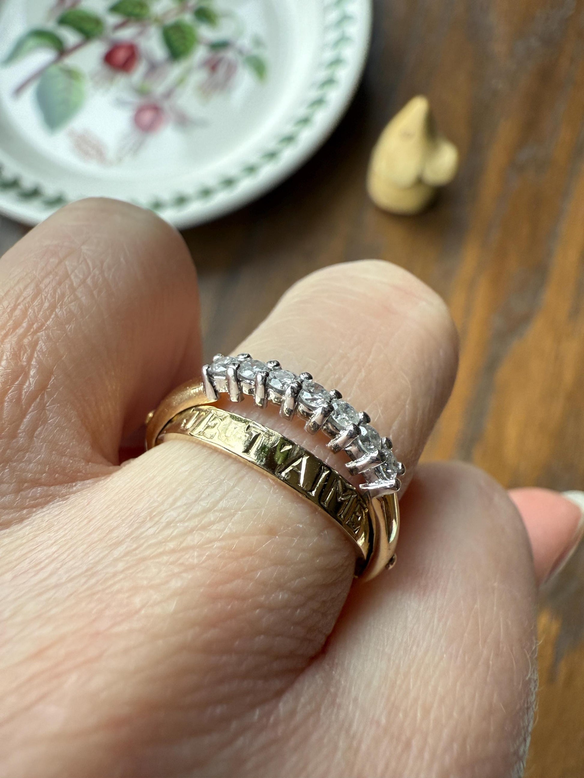 SECRET Je T'Aime Vintage " I Love You " In French Seven Diamond Two Part Hinged 9k Gold Double Band Ring