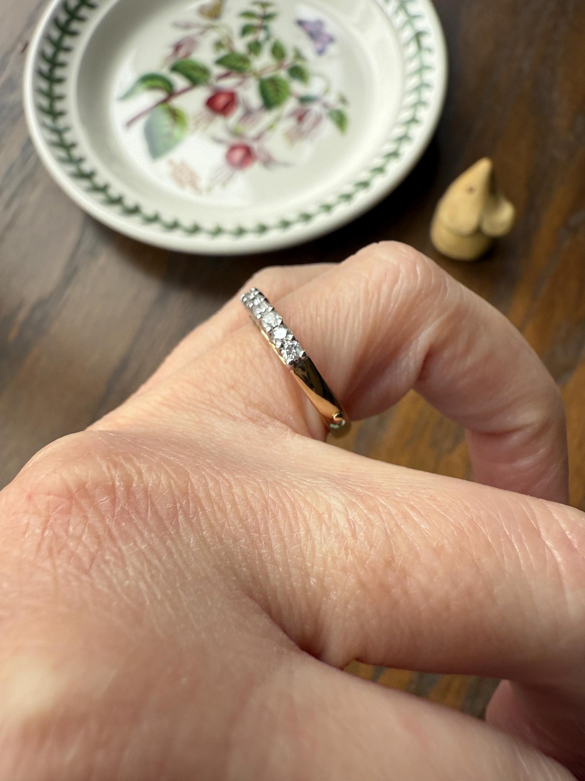 SECRET Je T'Aime Vintage " I Love You " In French Seven Diamond Two Part Hinged 9k Gold Double Band Ring