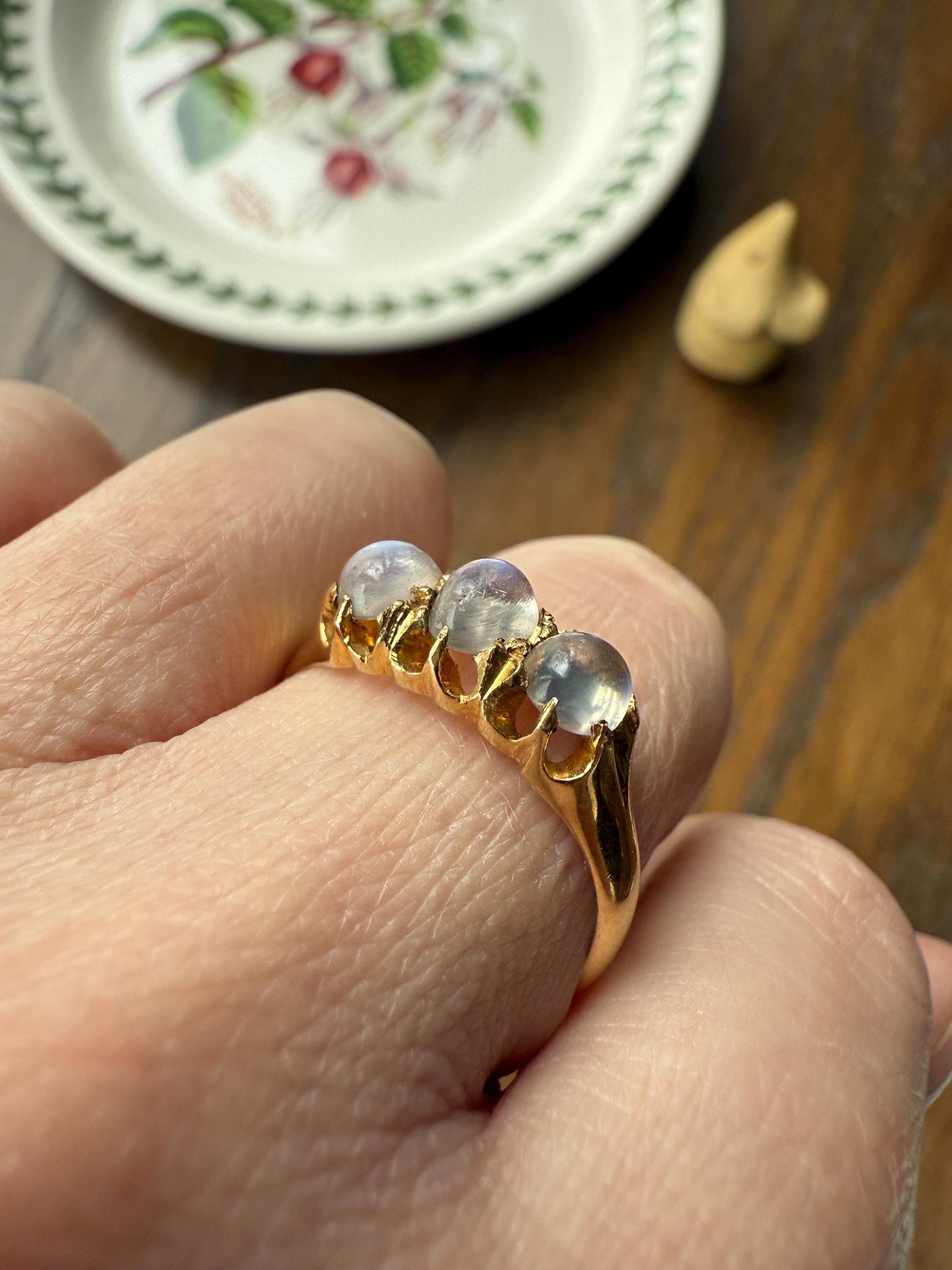 Antique Glowing Blue MOONSTONE Orb Three Stone 18k Gold Belcher Band Ring Man Unisex Stacker