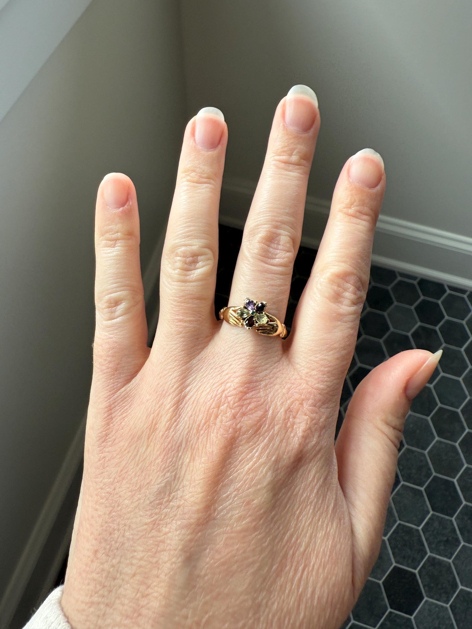 PANSY Hands Holding Flower ACROSTIC? 18k Gold Victorian Gemset Ring Amethyst Garnet Emerald Sweet Figural Stacker Locket Back