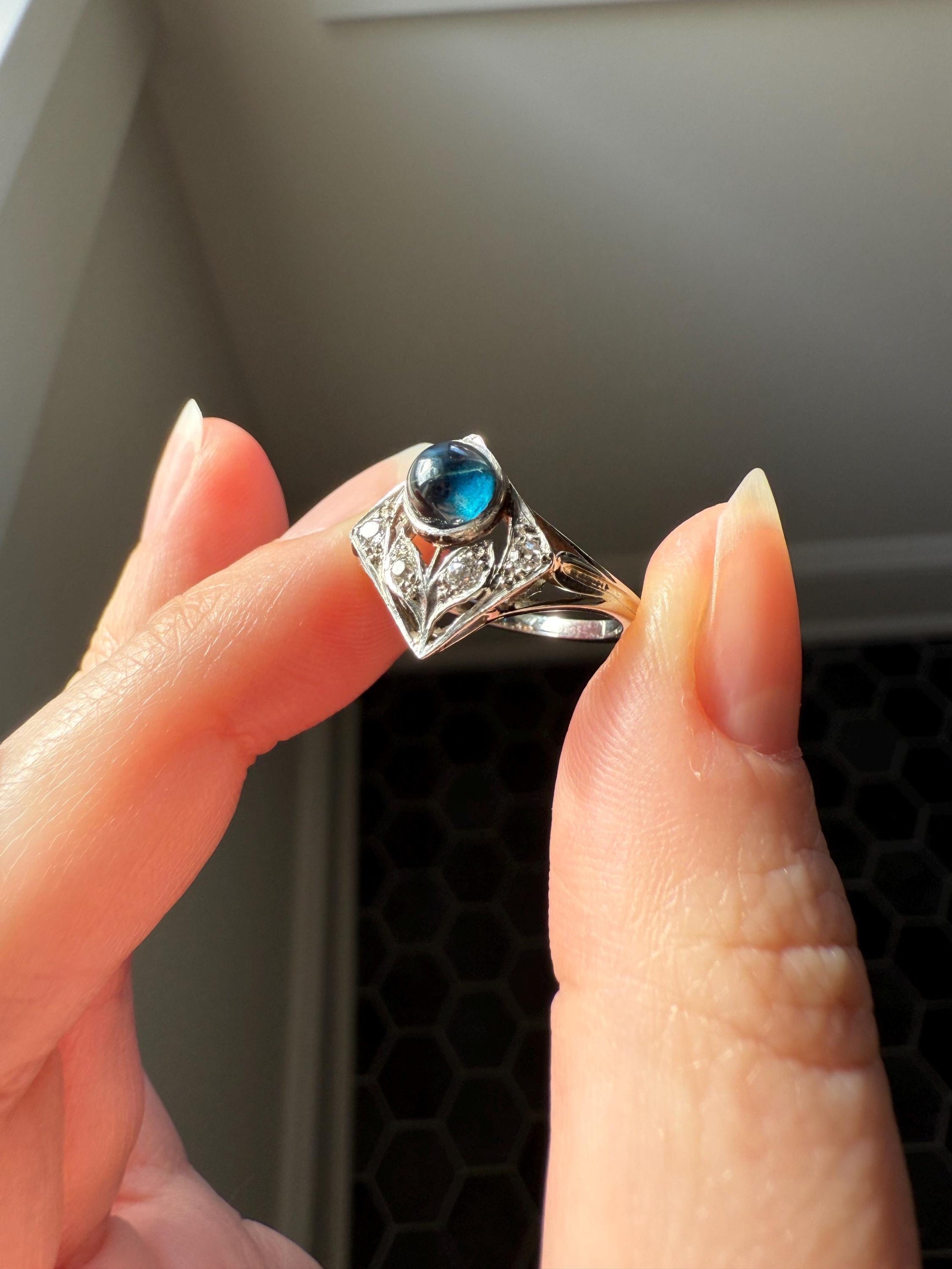Antique FLOWER Glowing Blue Natural Sapphire Old Mine Cut Diamond Panel Ring Art Deco Geometric 18k White Gold