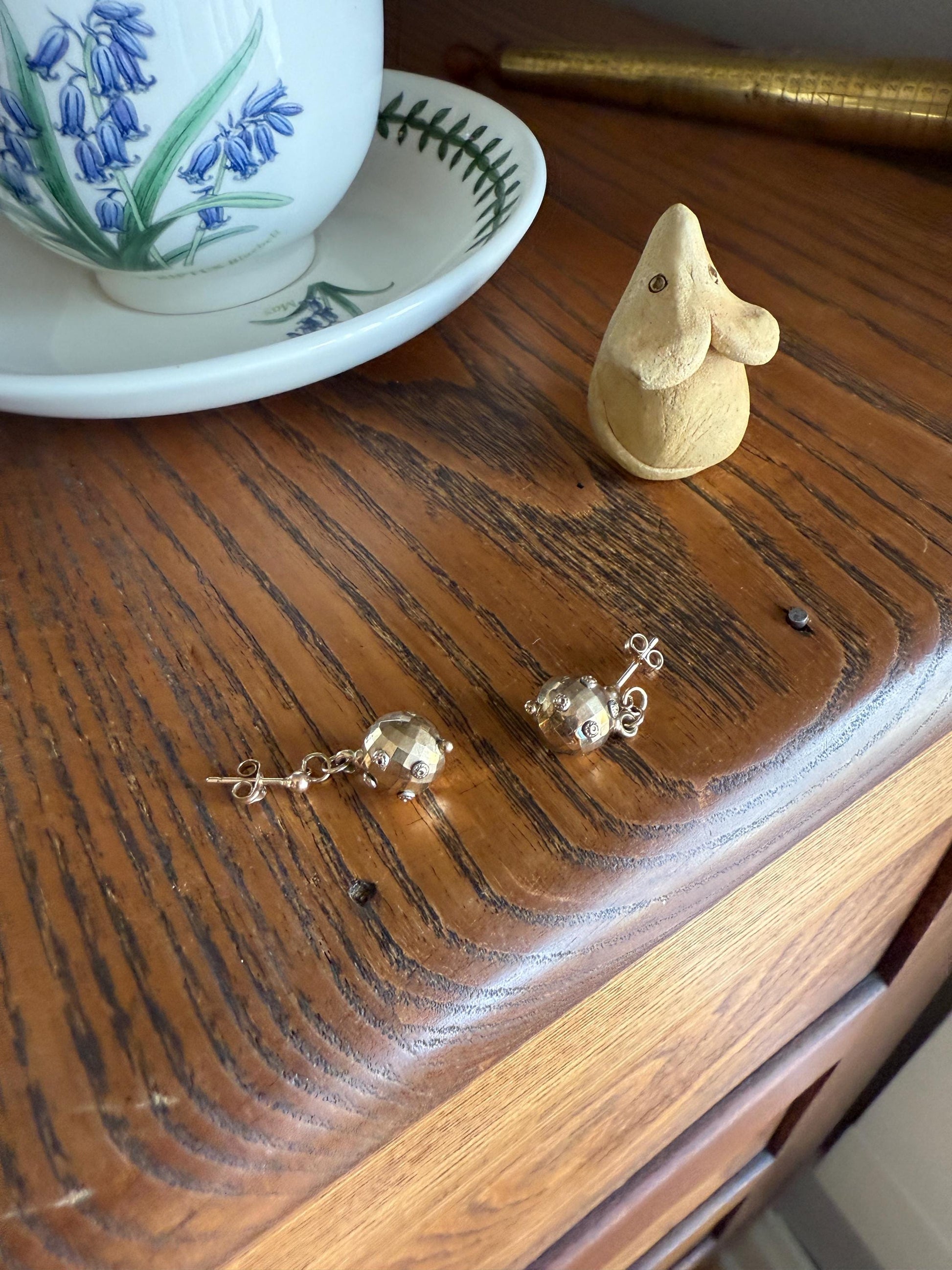 Victorian Faceted Sphere Circular 3D Victorian Spiked Dangle Earrings with Ball Rivet Sputnik Style but Antique 9k Gold Disco Ball Shimmer