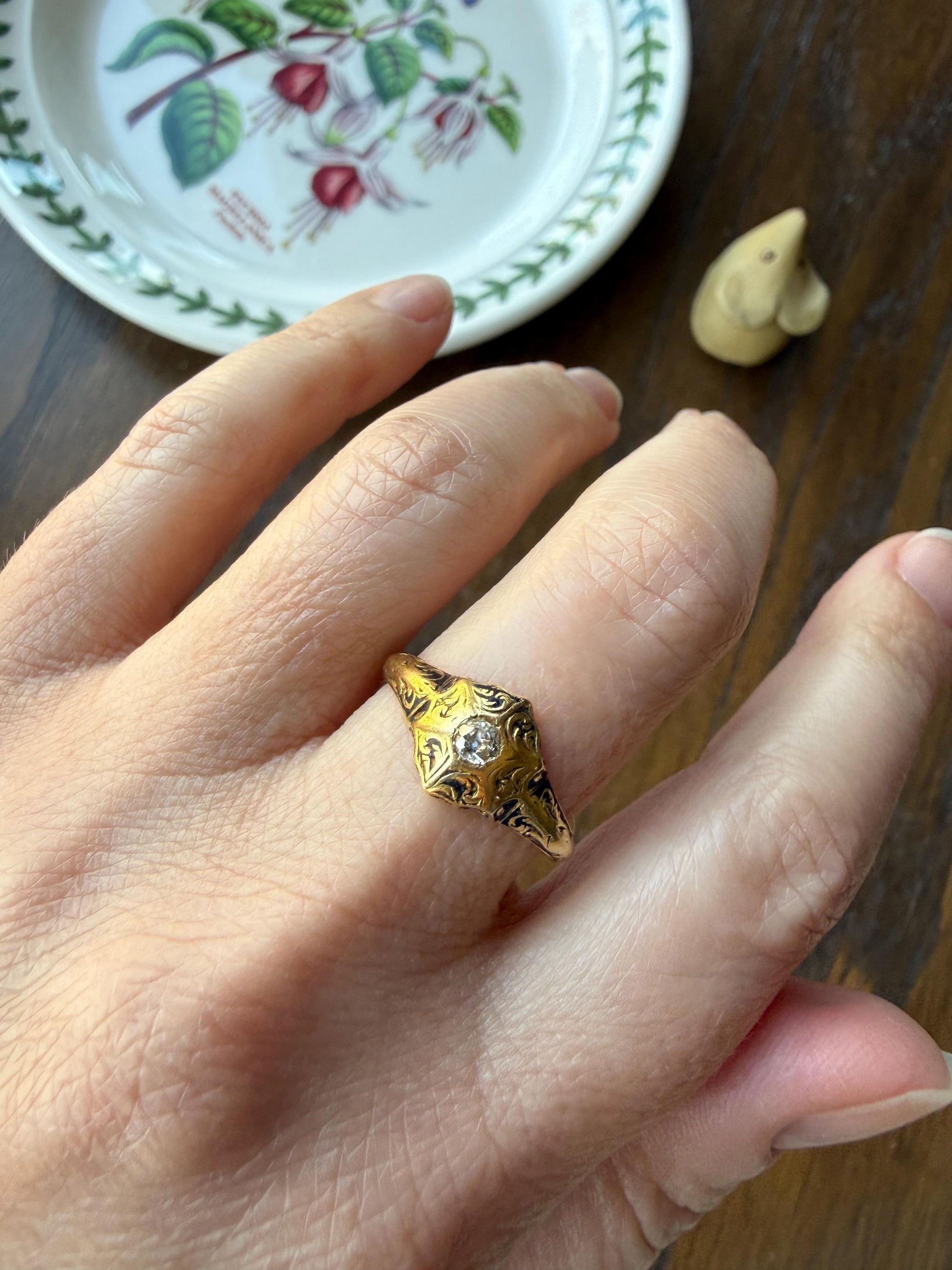 Ornate Floral Hexagon Starburst Old Mine Cut Diamond 18k Gold Ring Domed Floral Black Enamel Victorian Pavilion Band