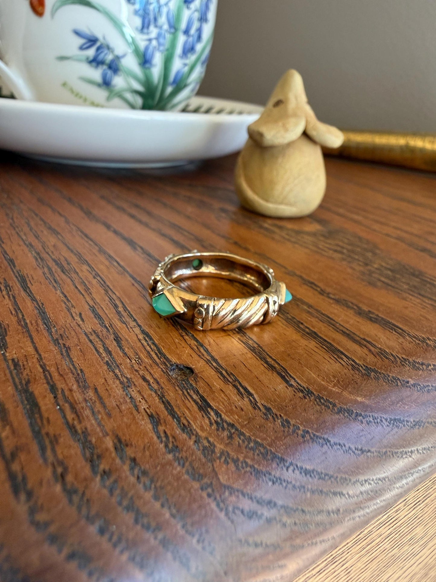 Vintage Pyramid Green Chalcedony Braid Rivet 3D Chunky Band 10k Gold Ring Retro Stacker Texture