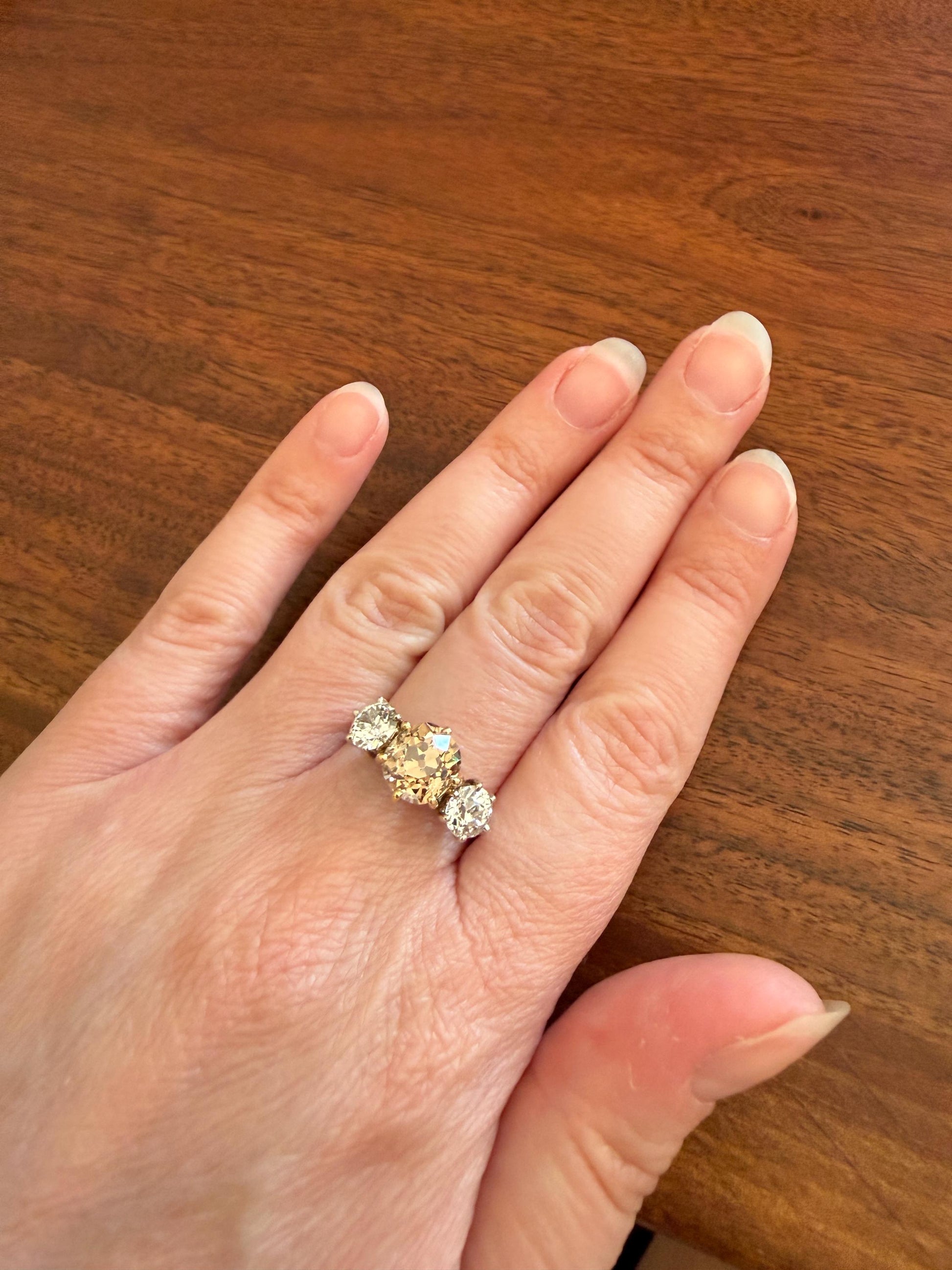 CHAMPAGNE Fancy Light BROWN Cognac Three Stone 3.3 Carats Old Mine Cut DIAMOND Ring 18k Yellow White Gold Vintage Art Deco Tall Stacker Band