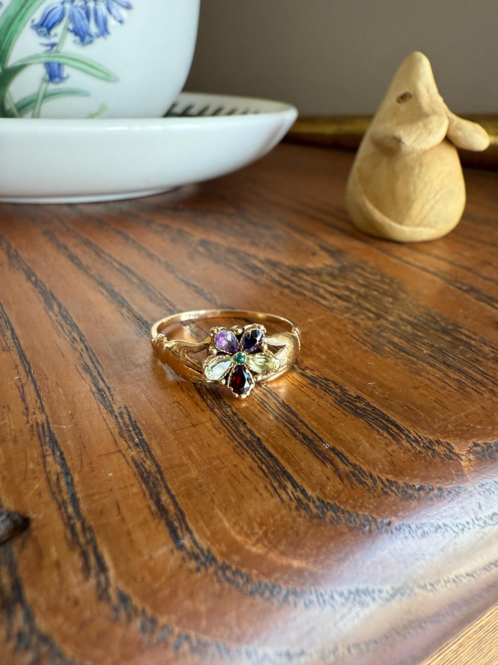 PANSY Hands Holding Flower ACROSTIC? 18k Gold Victorian Gemset Ring Amethyst Garnet Emerald Sweet Figural Stacker Locket Back