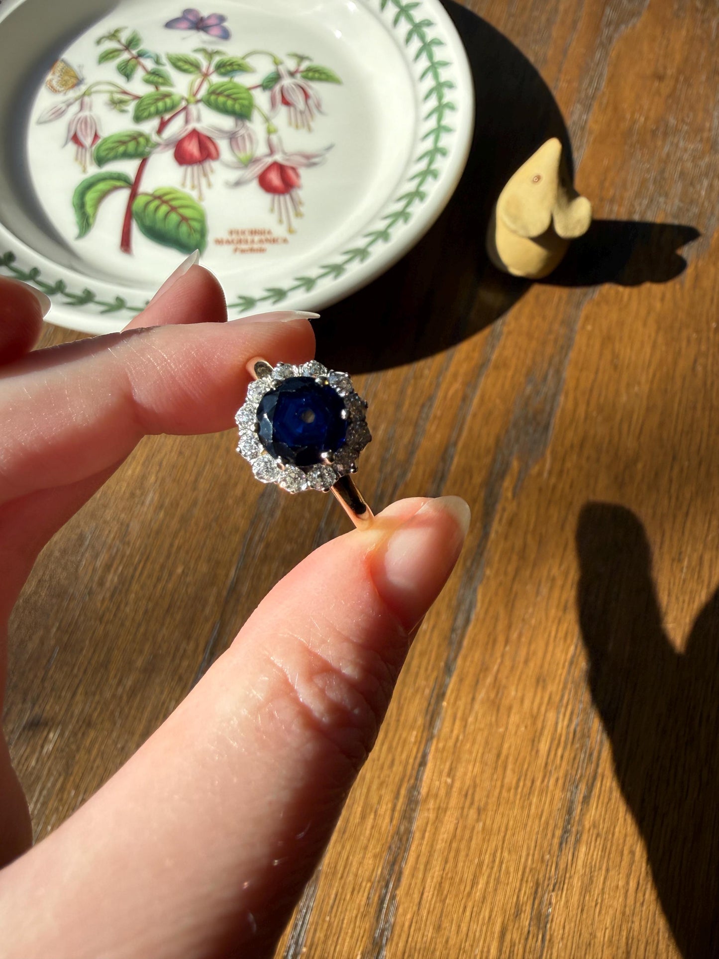 Antique Natural Sapphire with .8 Carat Old Mine Cut Diamond Halo Ring Cluster with Donut Shank Stacker Band 18k Gold Hexagon Silk
